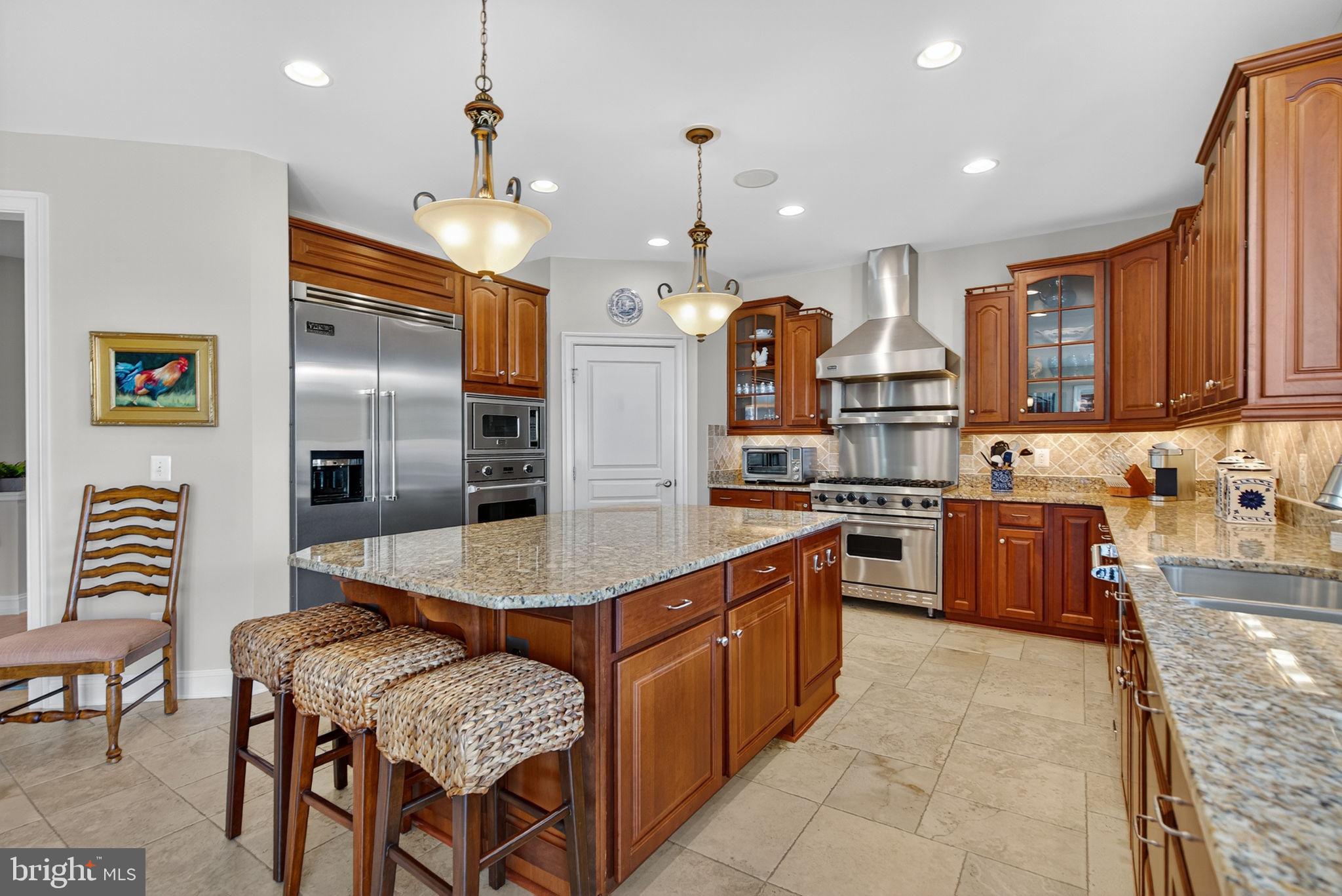 ALEXANDER LAKES - Residential