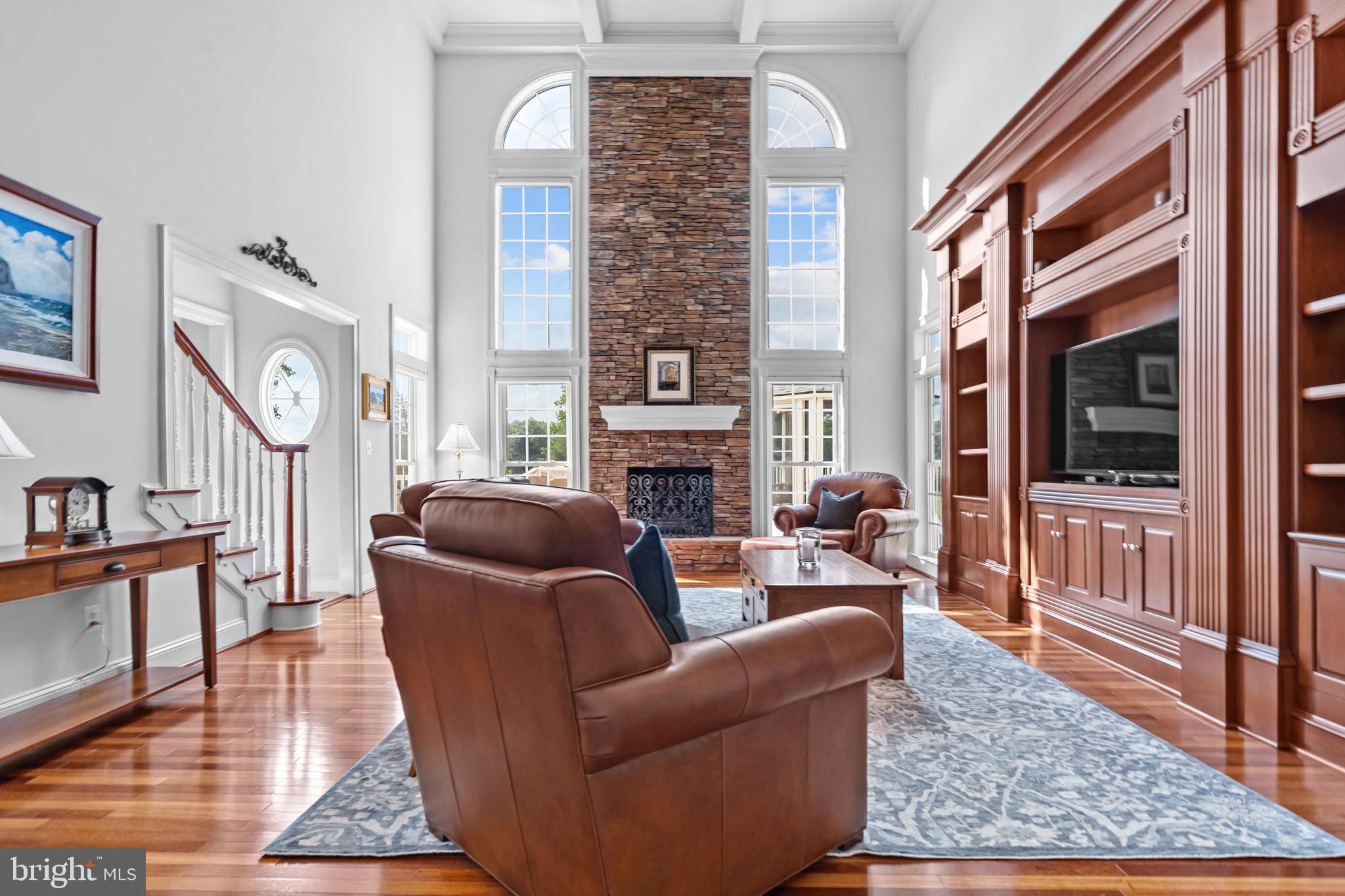 ALEXANDER LAKES - Residential