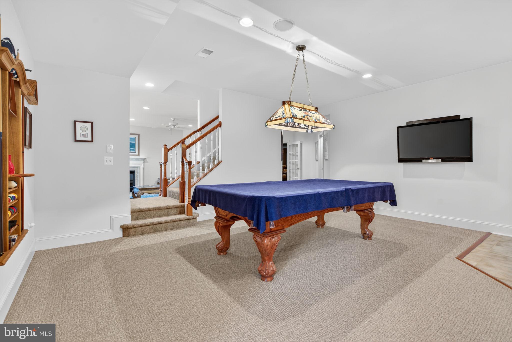 ALEXANDER LAKES - Residential