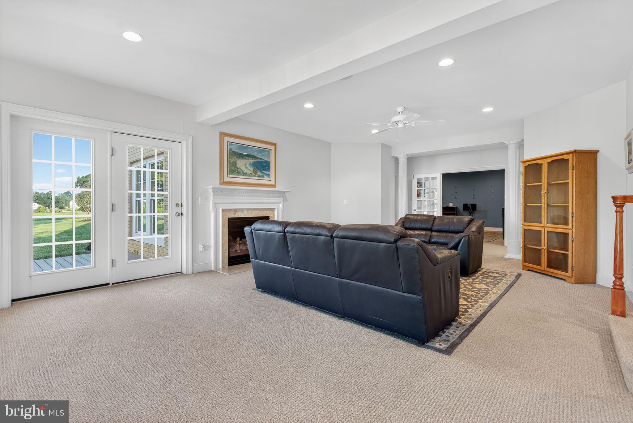 ALEXANDER LAKES - Residential