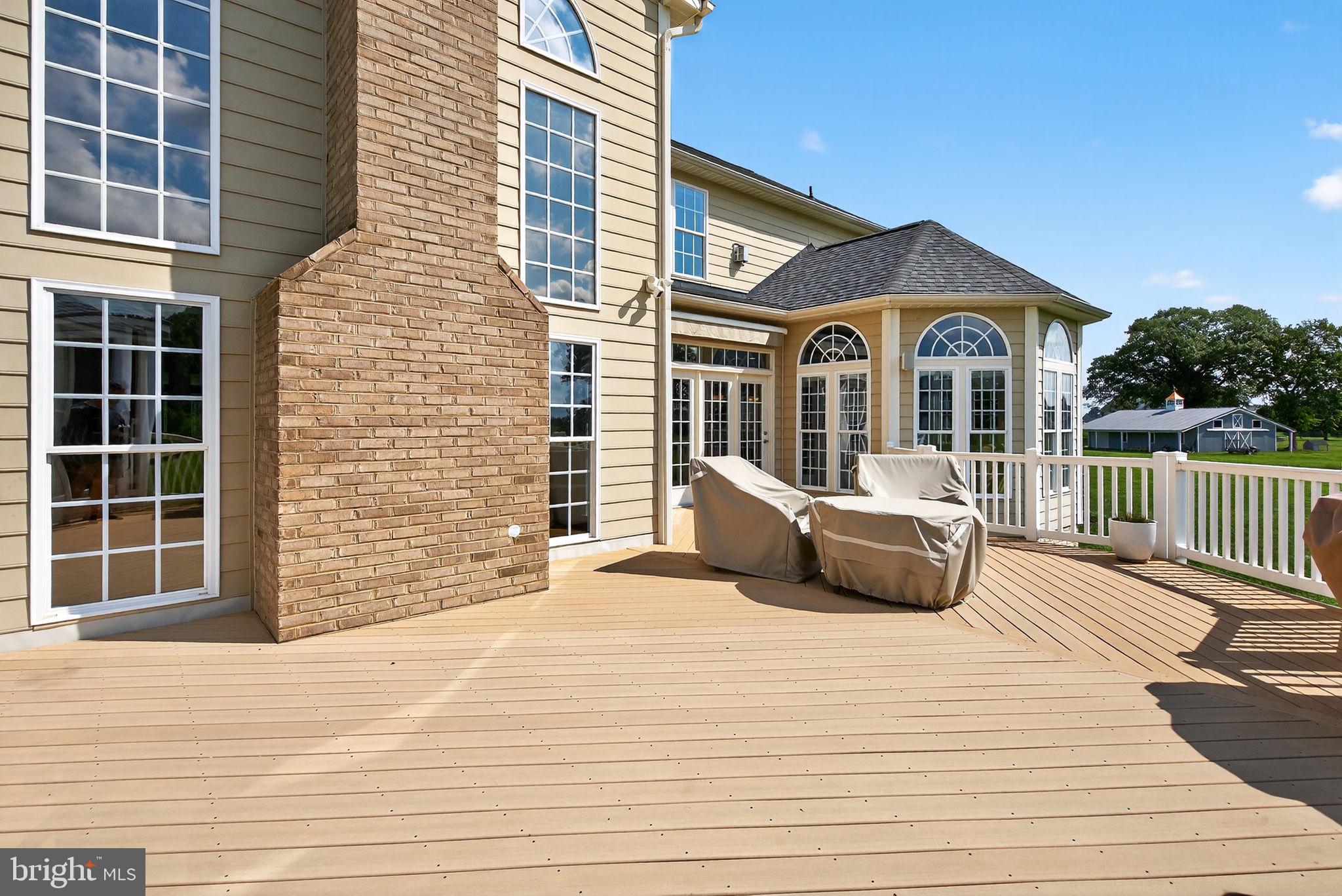 ALEXANDER LAKES - Residential