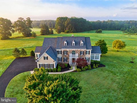 10895 JUSTABOUT FARMS LANE NOKESVILLE VA 20181