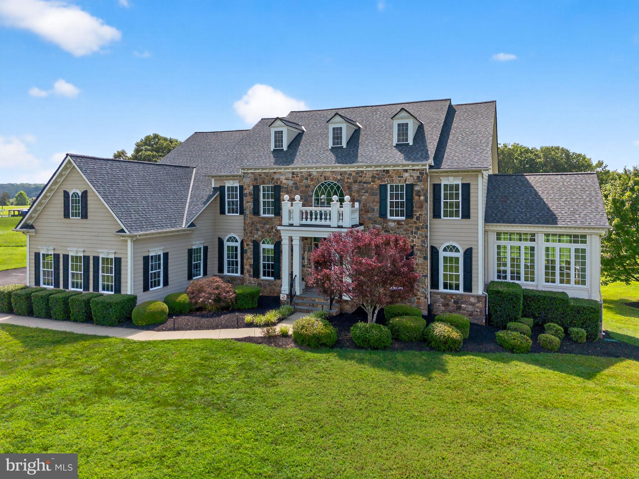 ALEXANDER LAKES - Residential