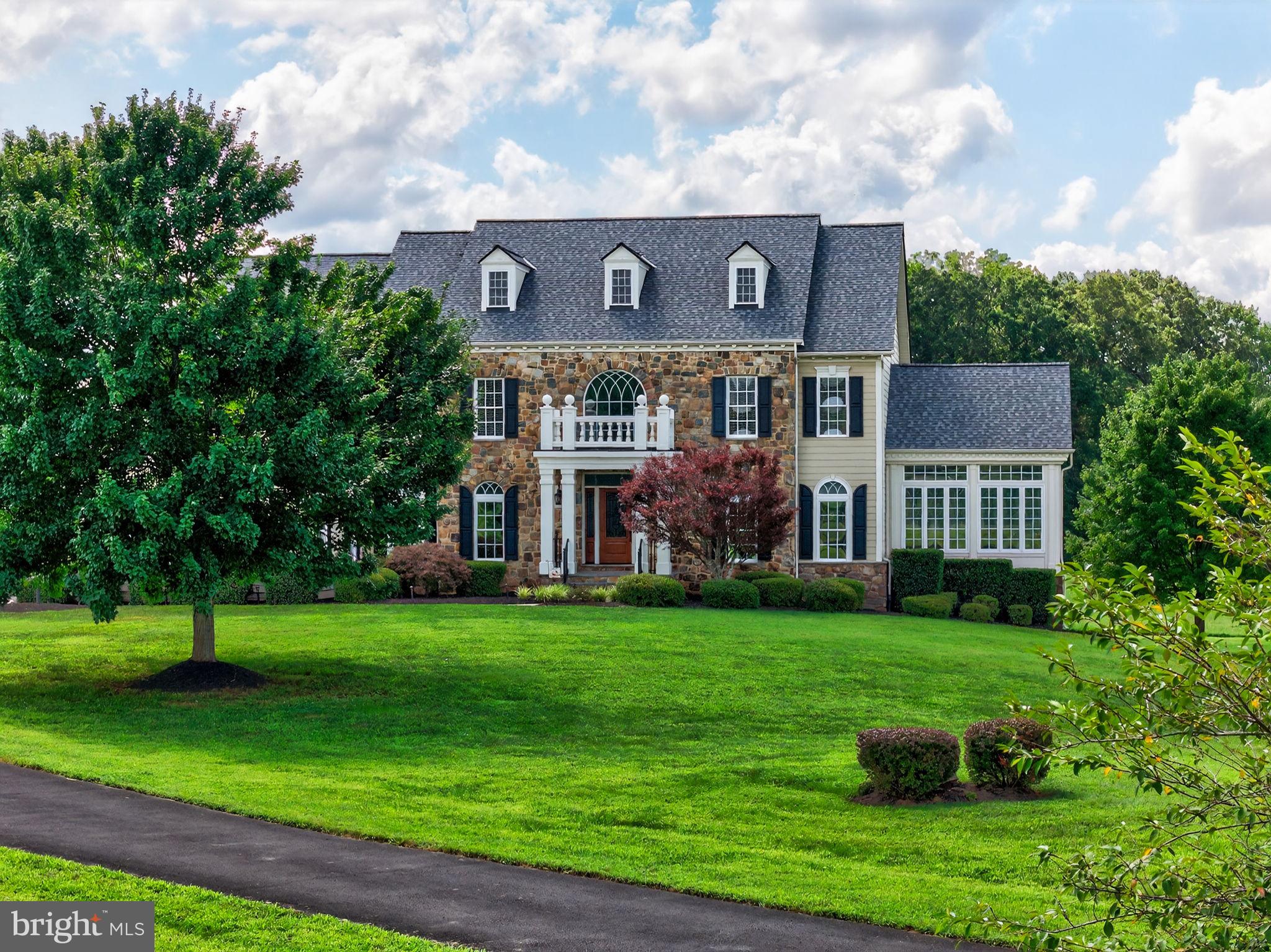 ALEXANDER LAKES - Residential