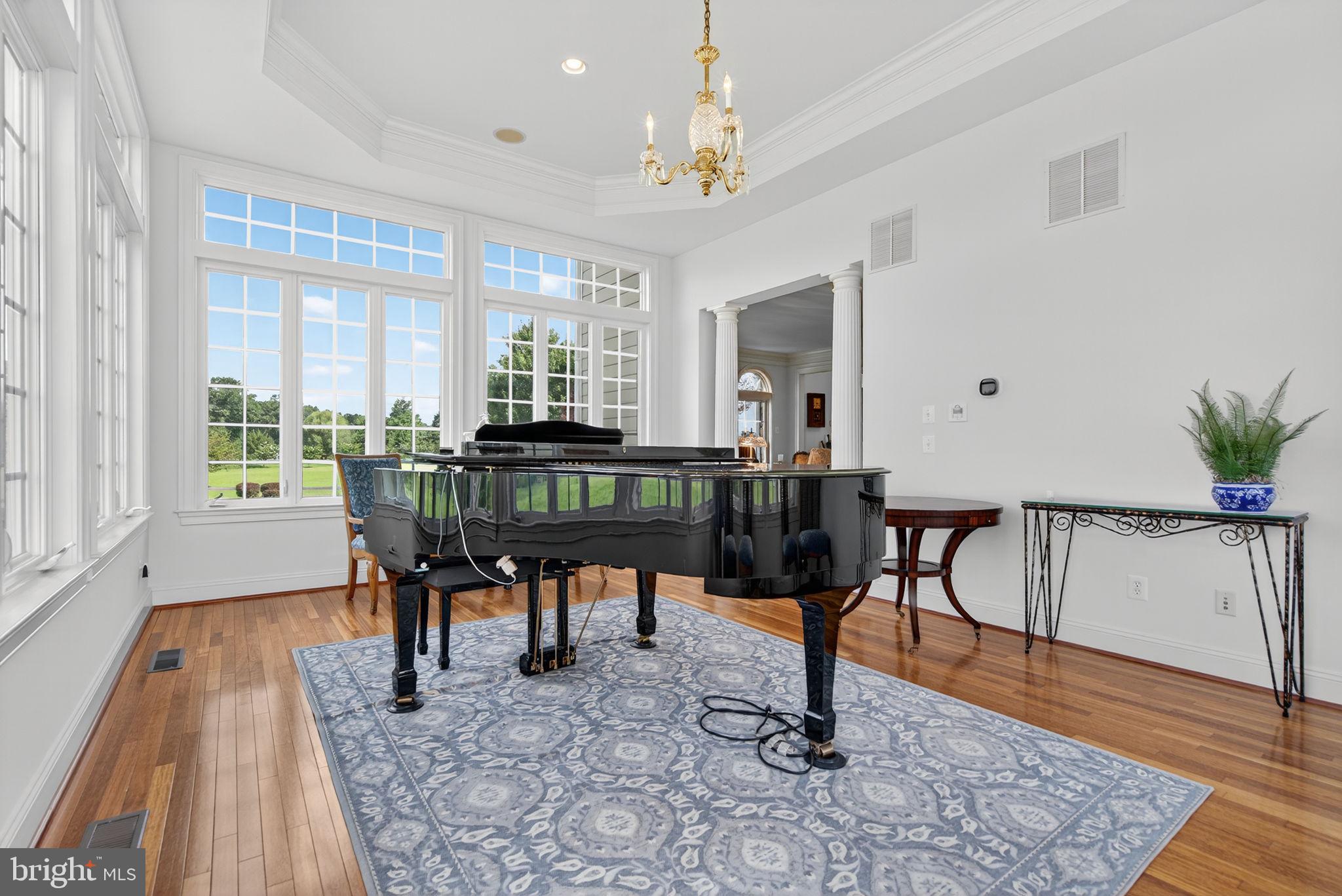 ALEXANDER LAKES - Residential