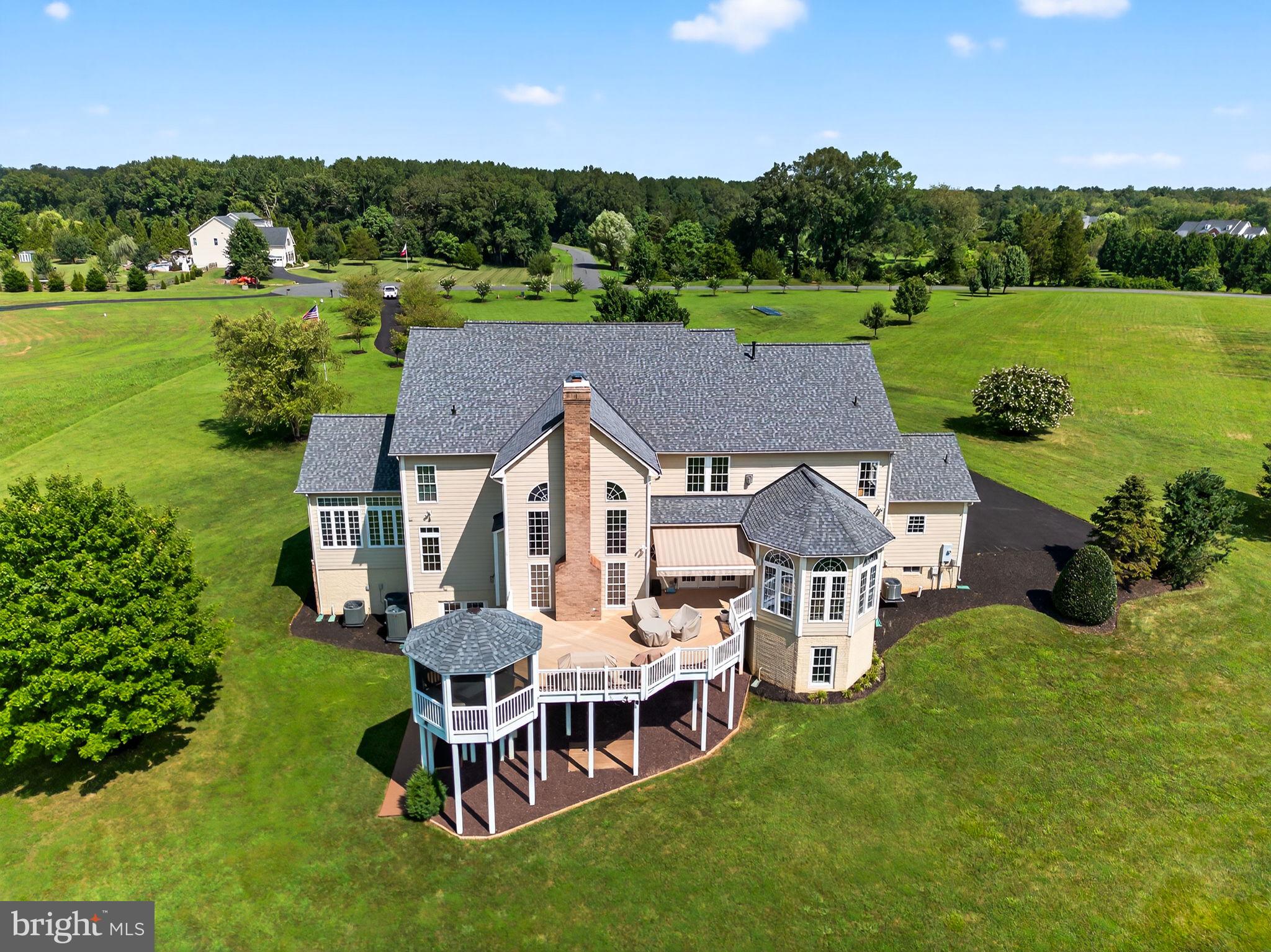 ALEXANDER LAKES - Residential