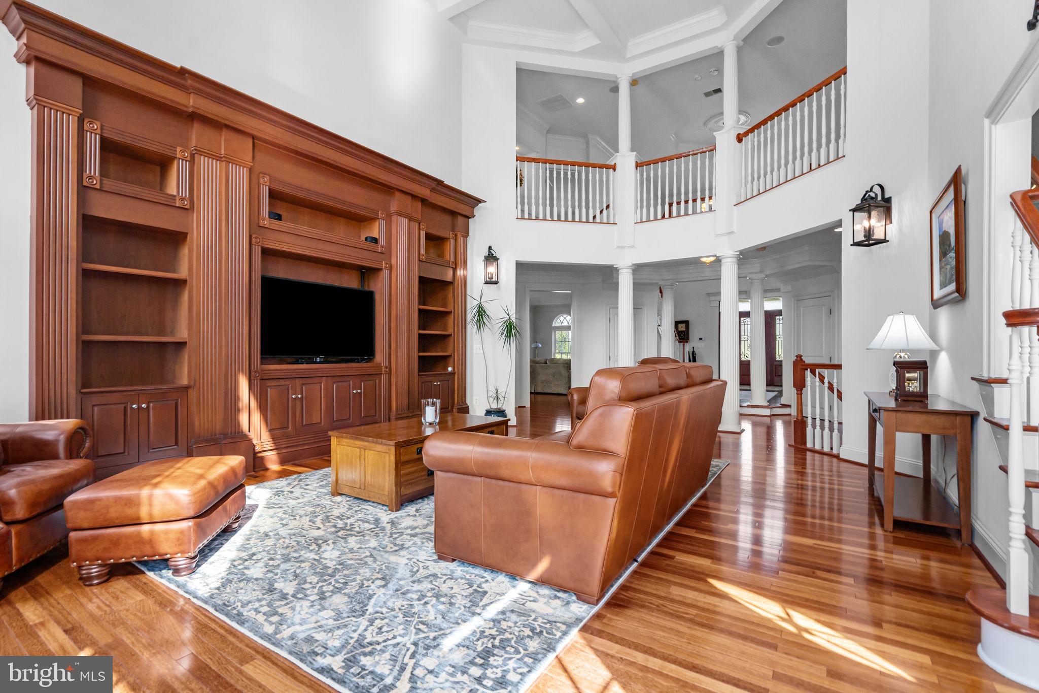 ALEXANDER LAKES - Residential