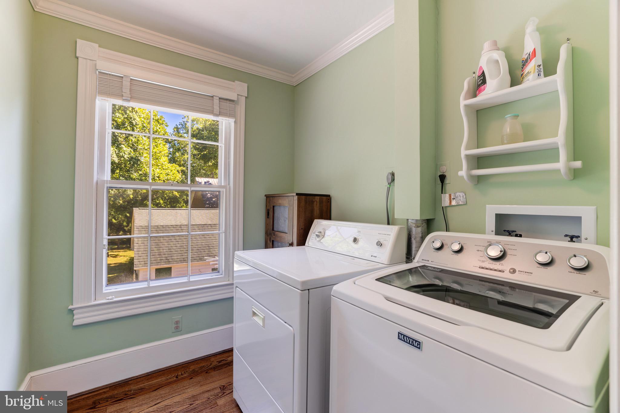 ANNANDALE - Residential