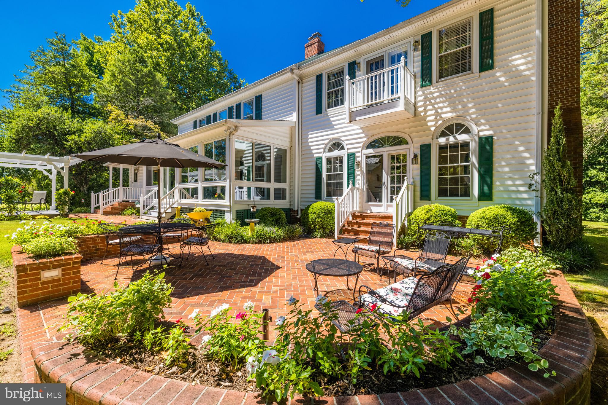 ANNANDALE - Residential