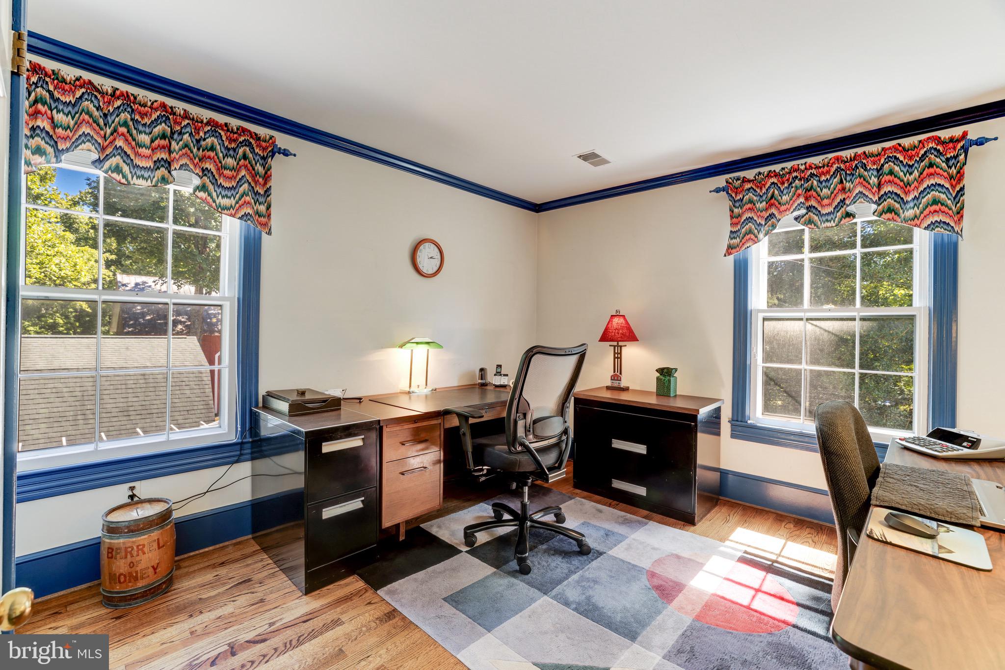 ANNANDALE - Residential