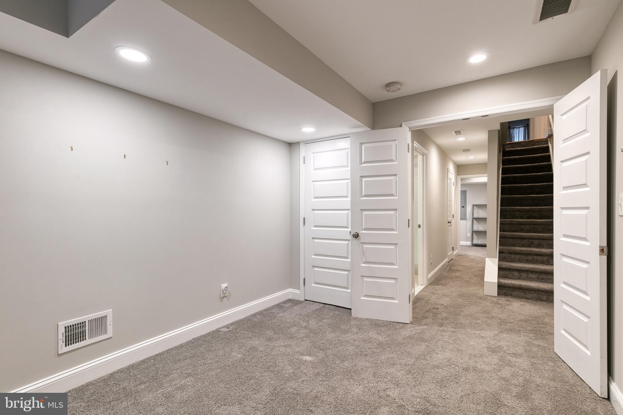 PATTERSON PARK - Residential Lease