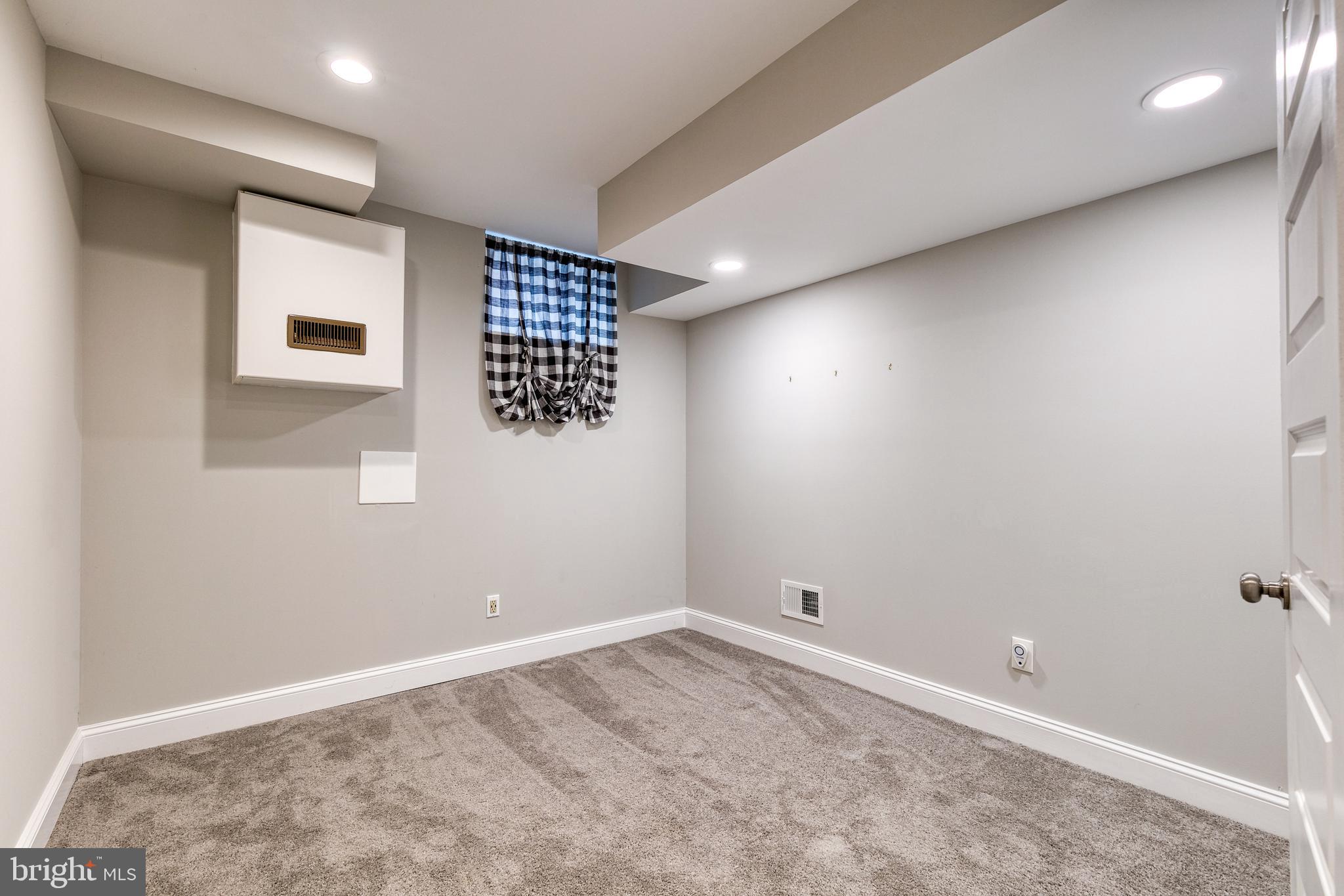 PATTERSON PARK - Residential Lease