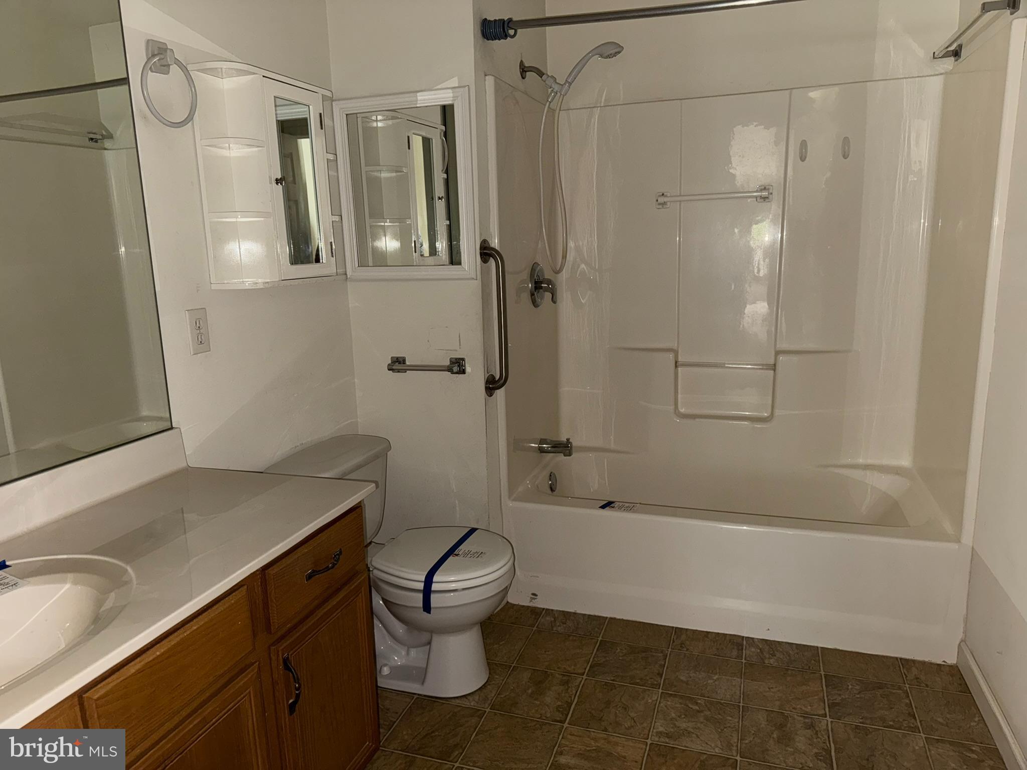 COURTYARDS OF CARLISLE - Residential