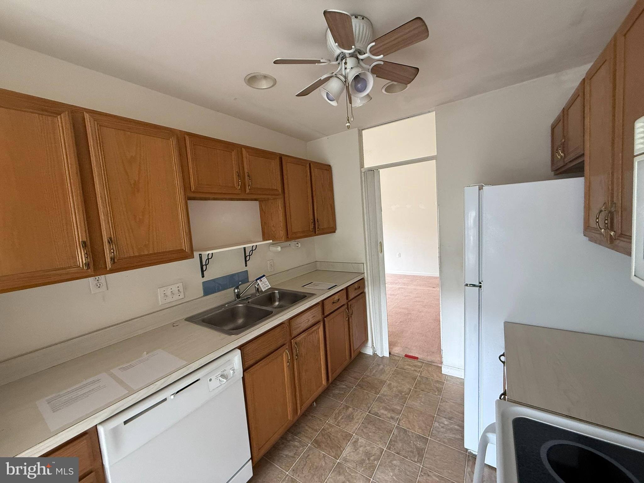 COURTYARDS OF CARLISLE - Residential