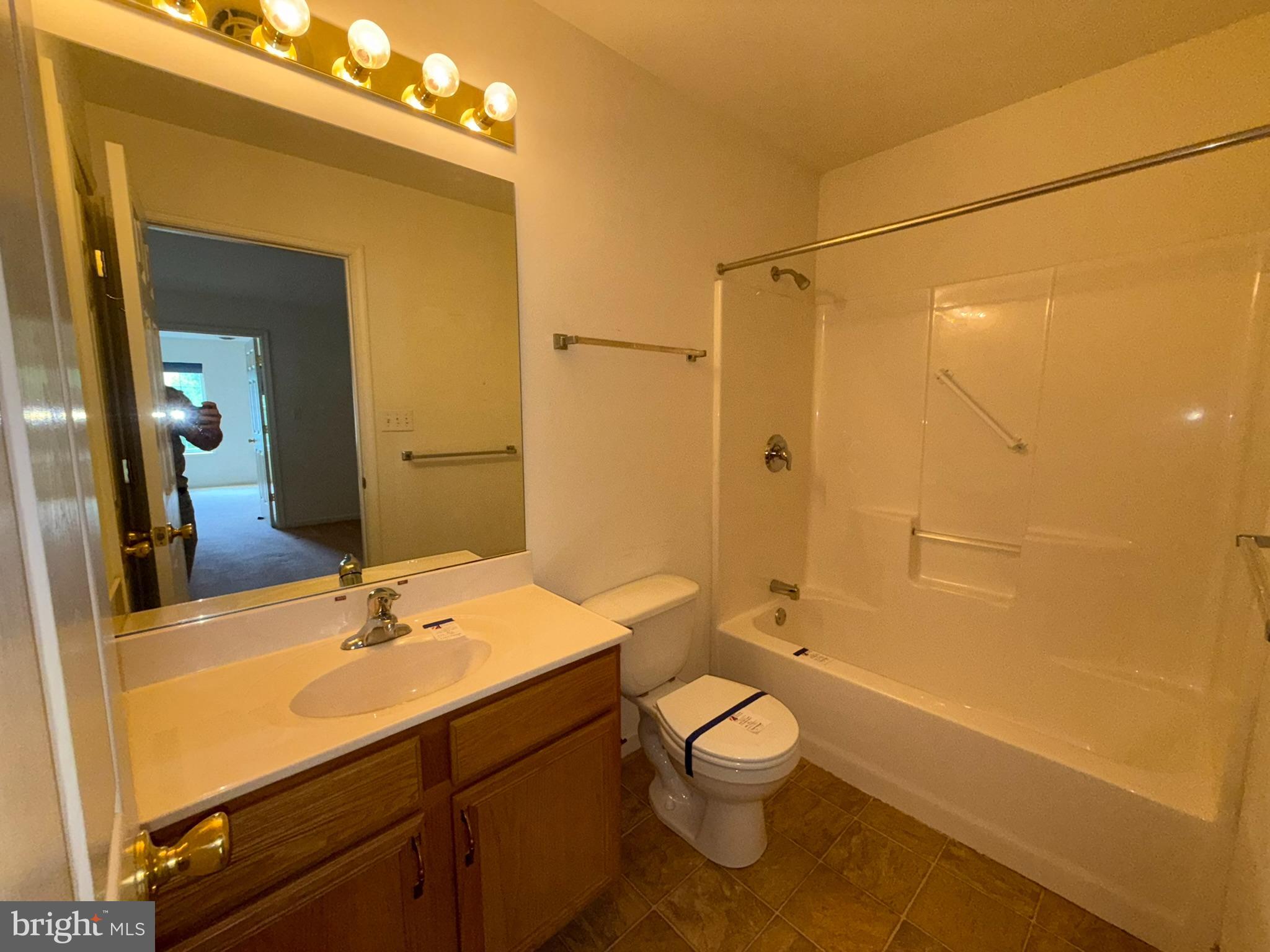 COURTYARDS OF CARLISLE - Residential