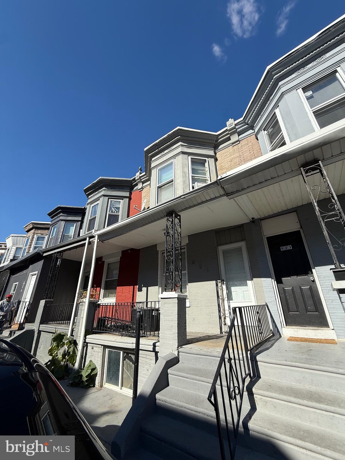 KENSINGTON - Residential