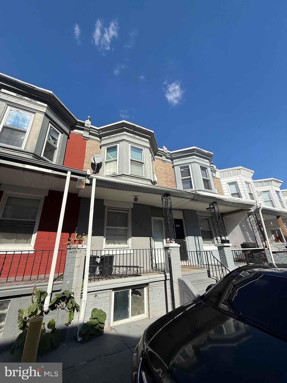 KENSINGTON - Residential