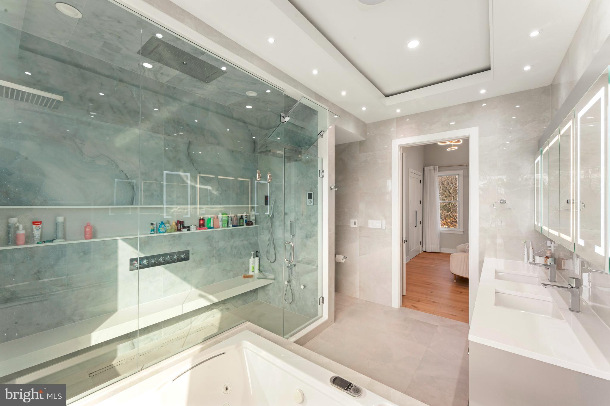 JUNE MEADOWS - Residential