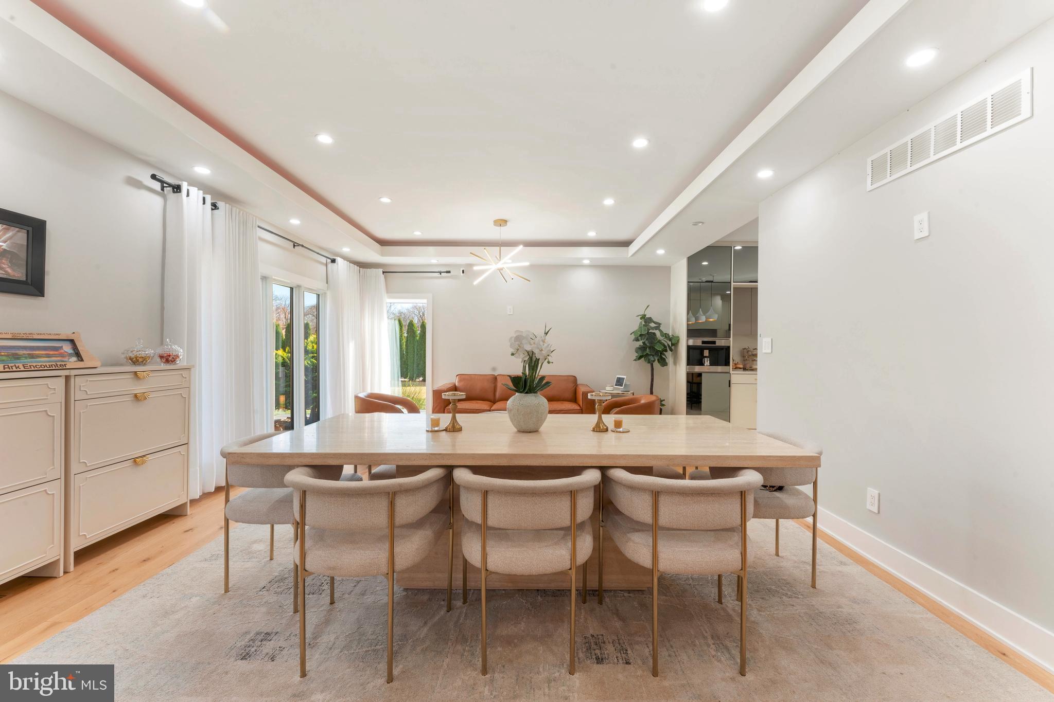 JUNE MEADOWS - Residential