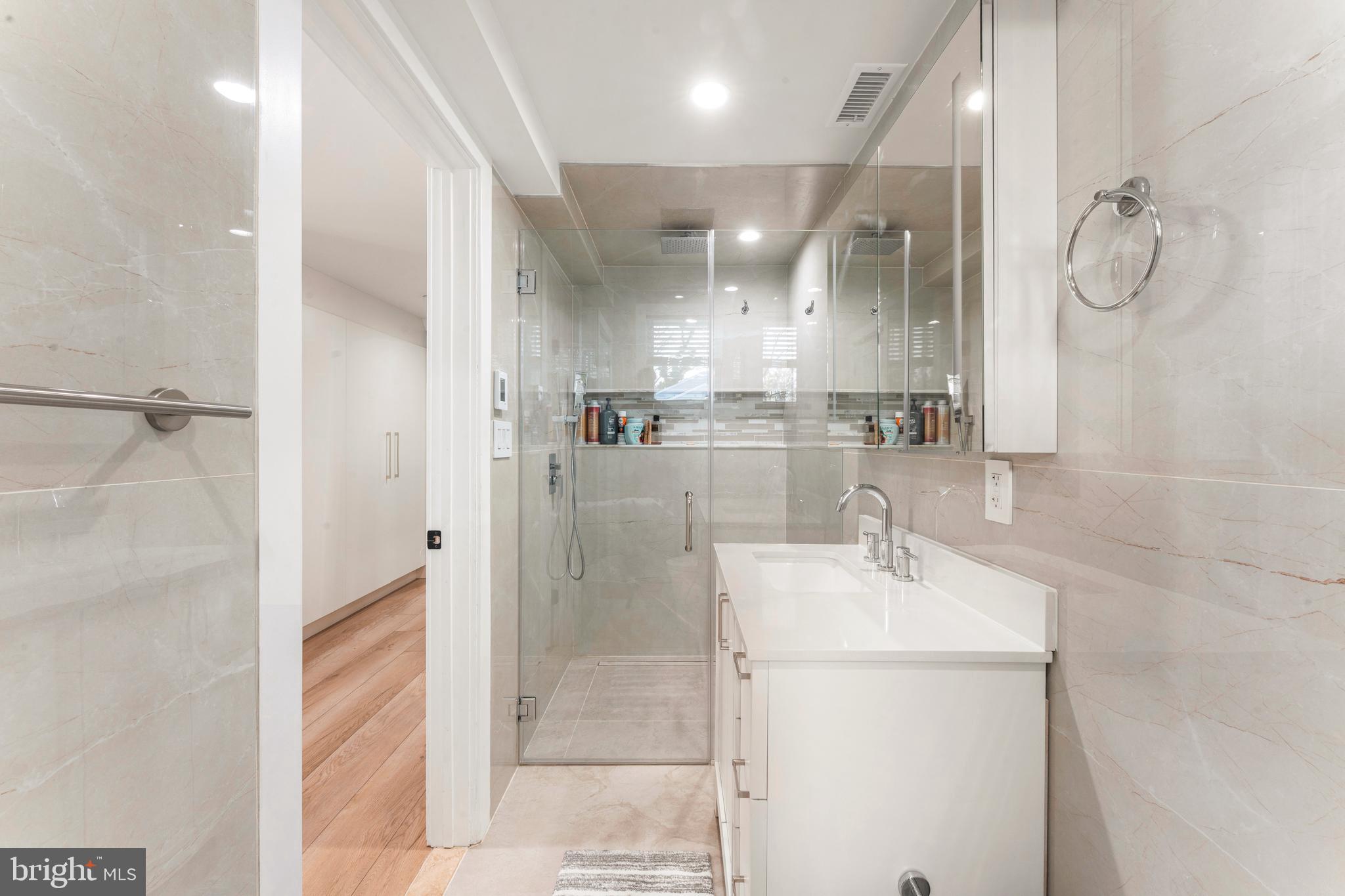 JUNE MEADOWS - Residential