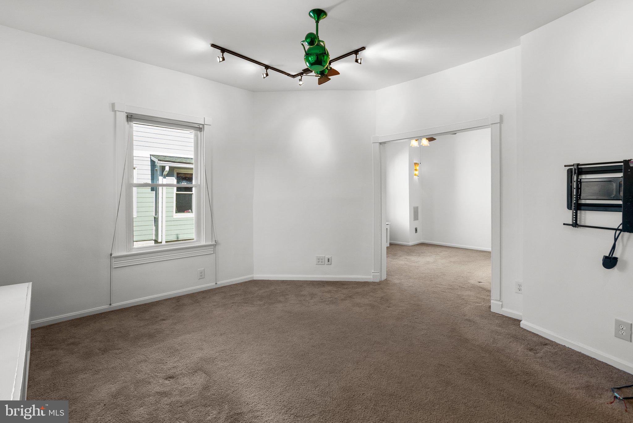 MOUNT RAINIER - Residential