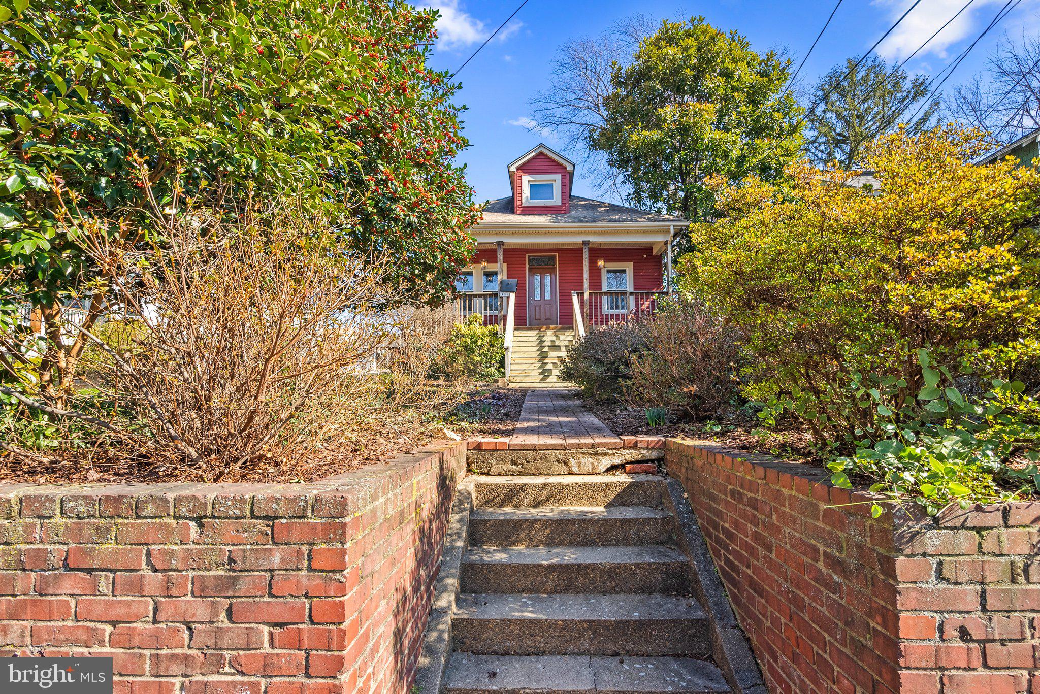 MOUNT RAINIER - Residential