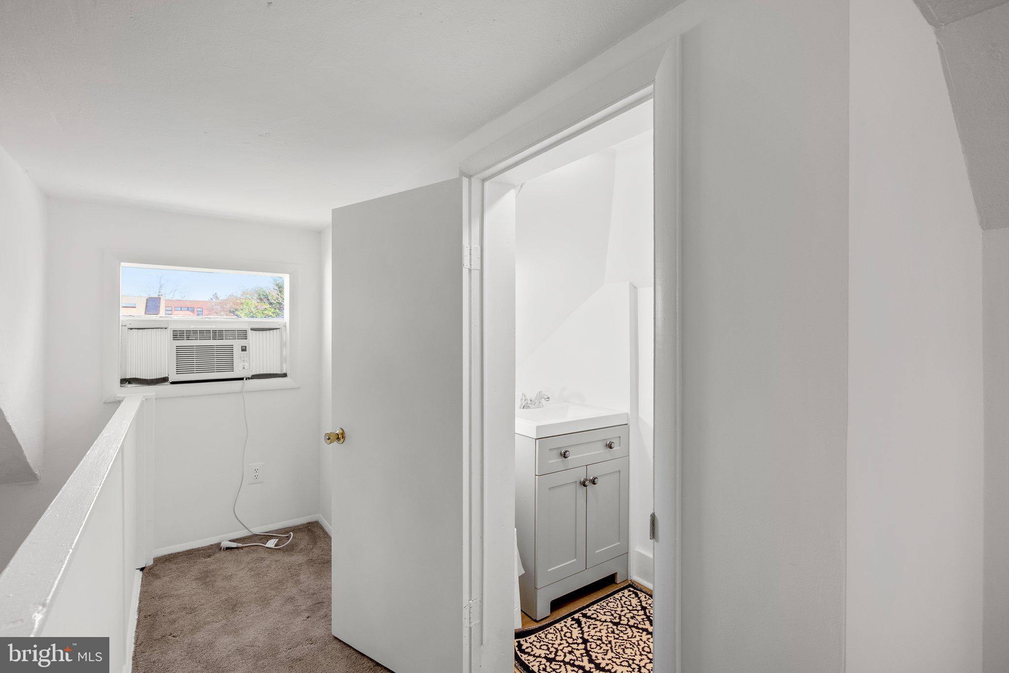 MOUNT RAINIER - Residential