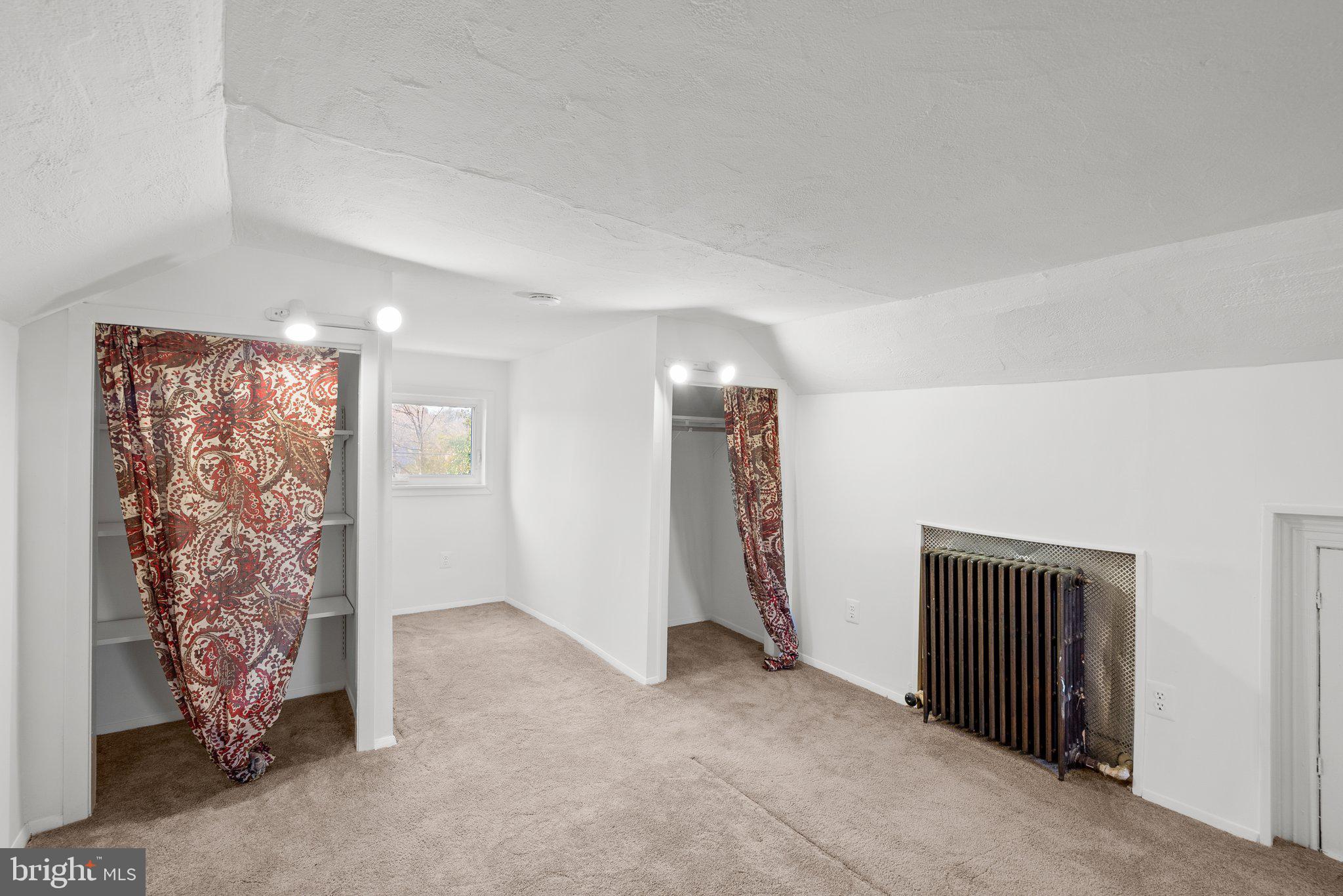 MOUNT RAINIER - Residential