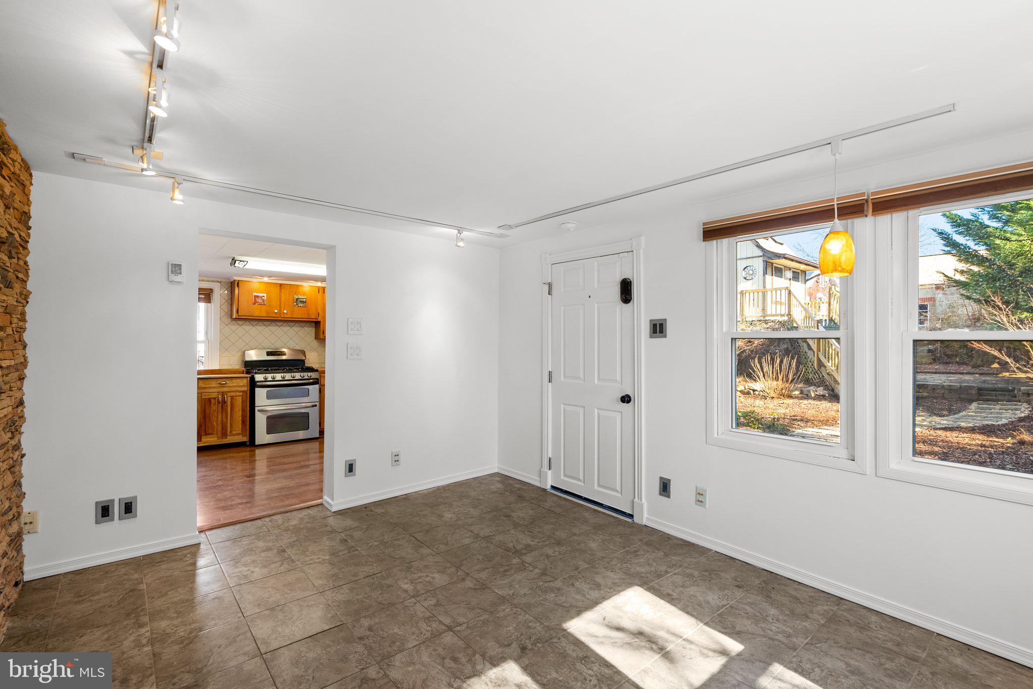 MOUNT RAINIER - Residential