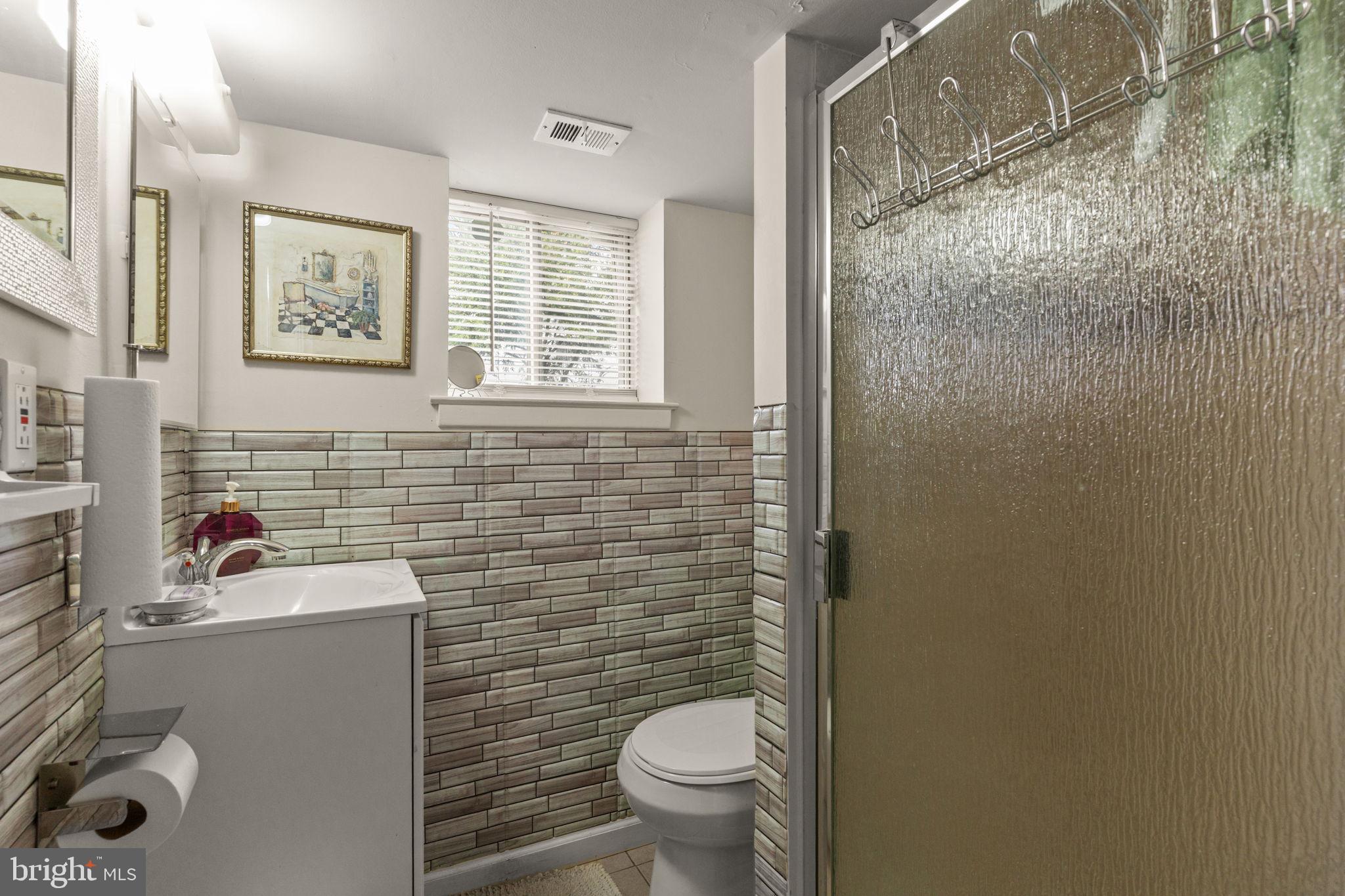 SOMERTON - Residential