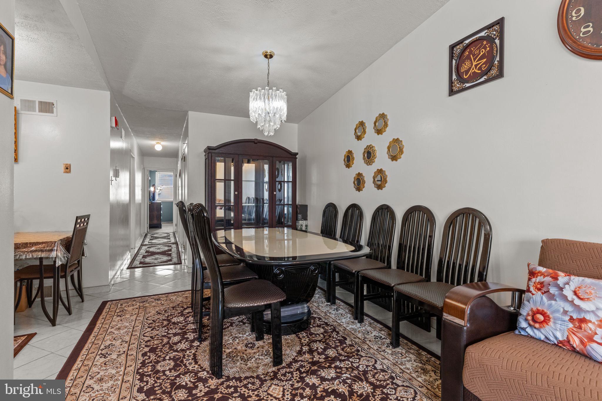 SOMERTON - Residential