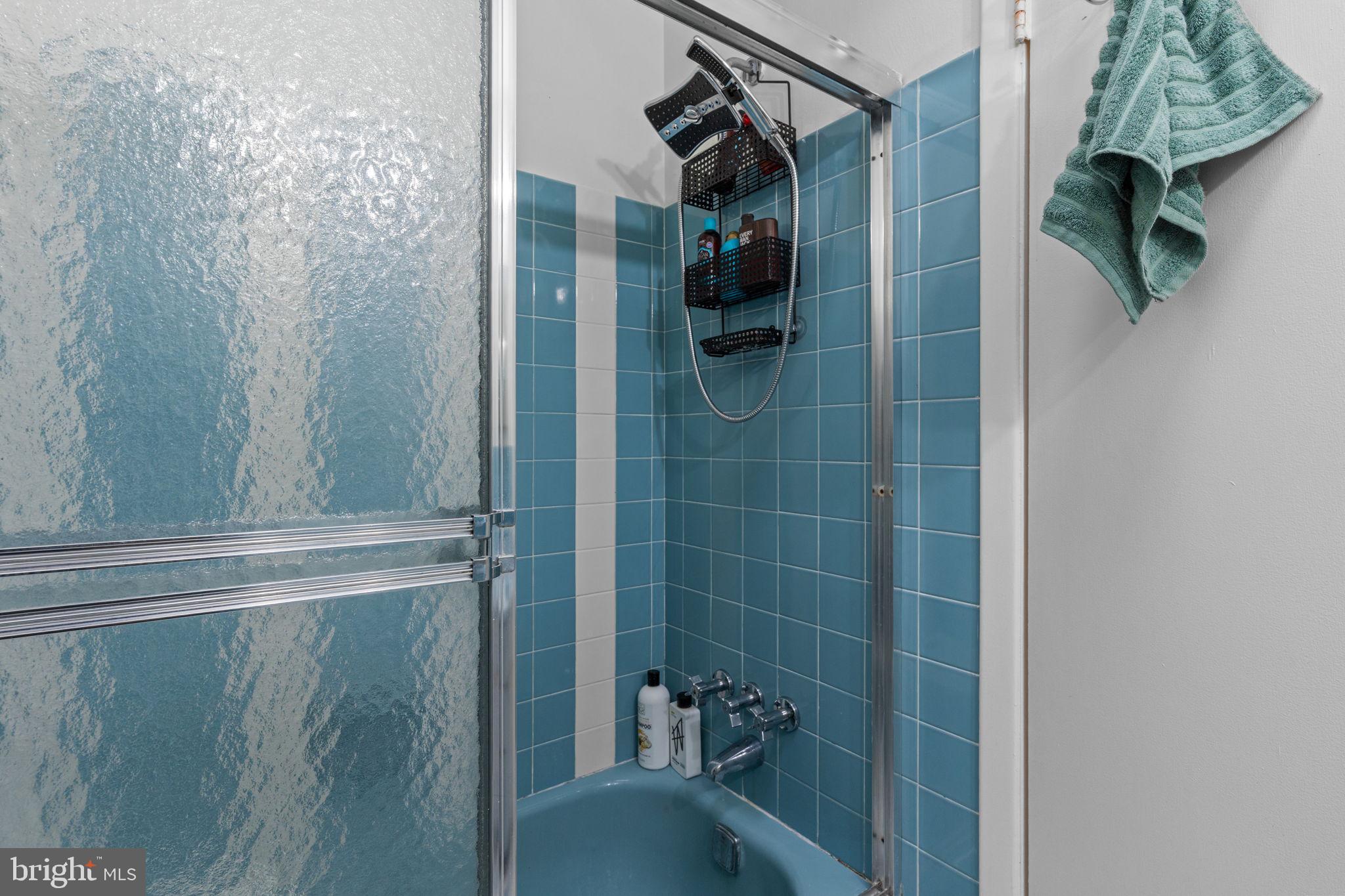 SOMERTON - Residential