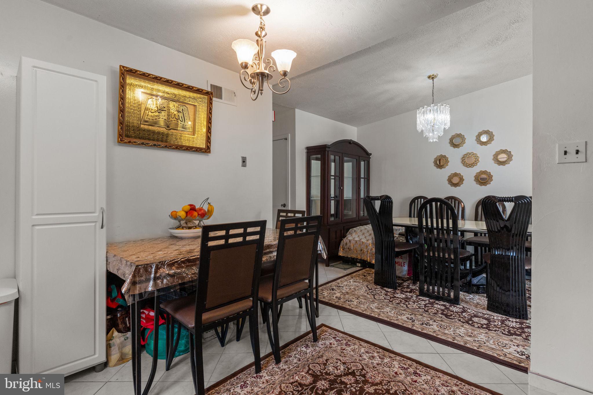 SOMERTON - Residential