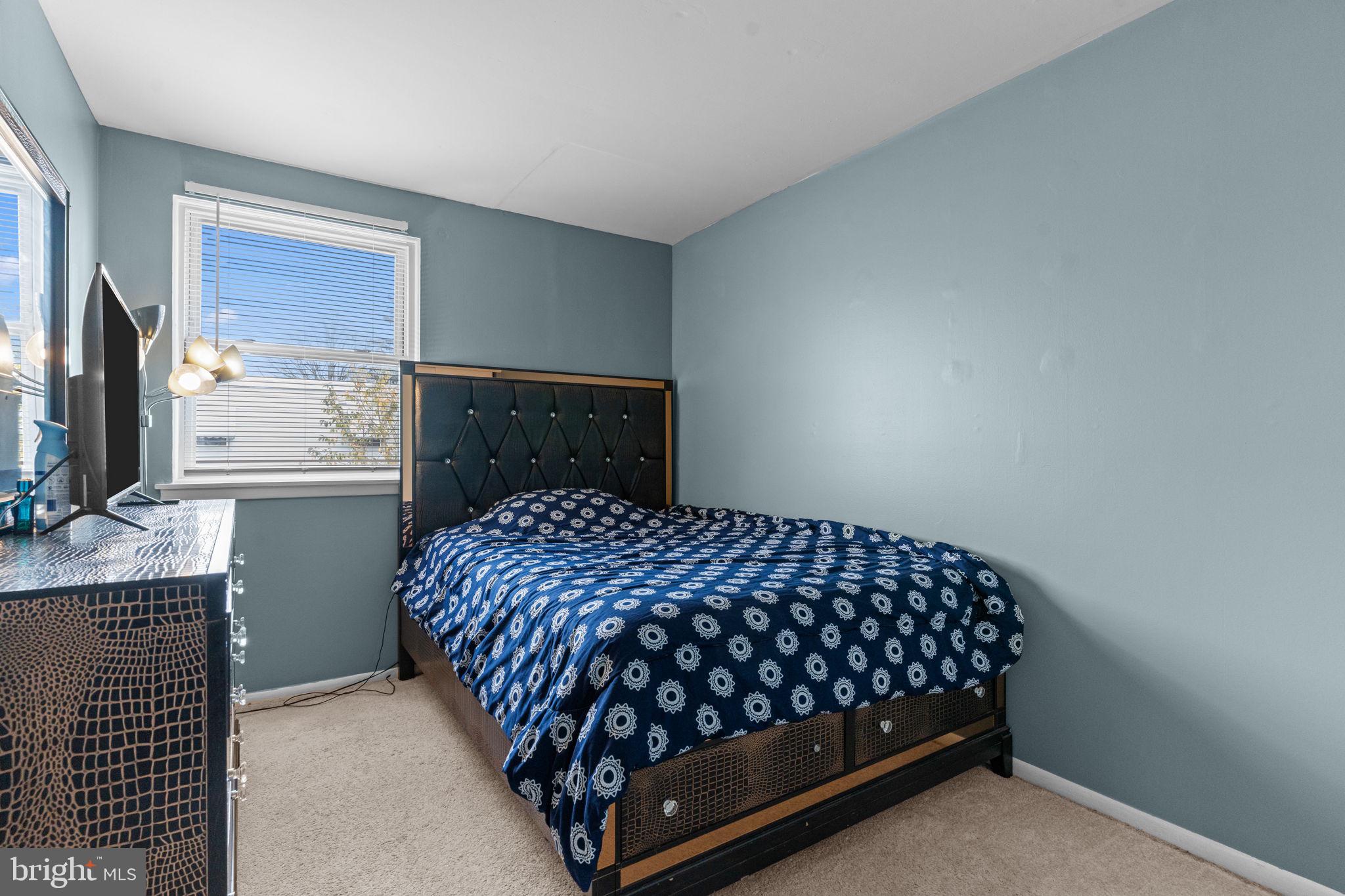 SOMERTON - Residential