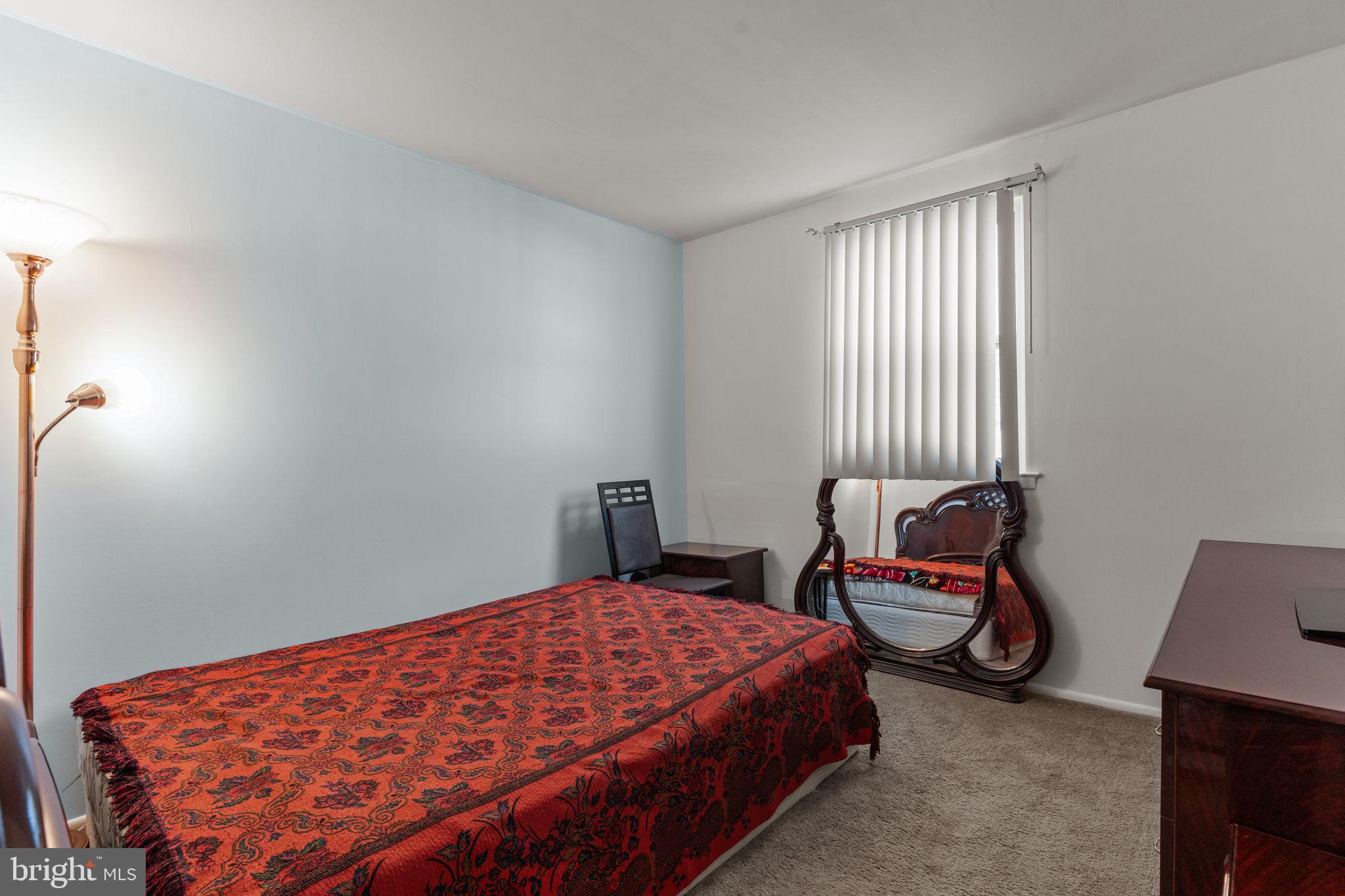 SOMERTON - Residential