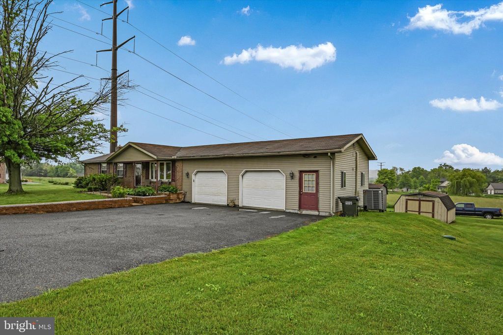 Photo of 1150 W Swartzville Road, Reinholds, PA 17569 (MLS # PALA2051264)