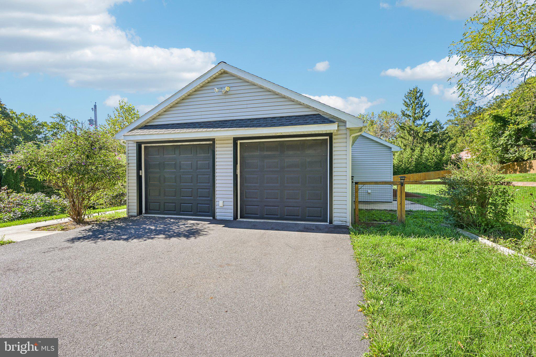 3071 COVENTRYVILLE ROAD