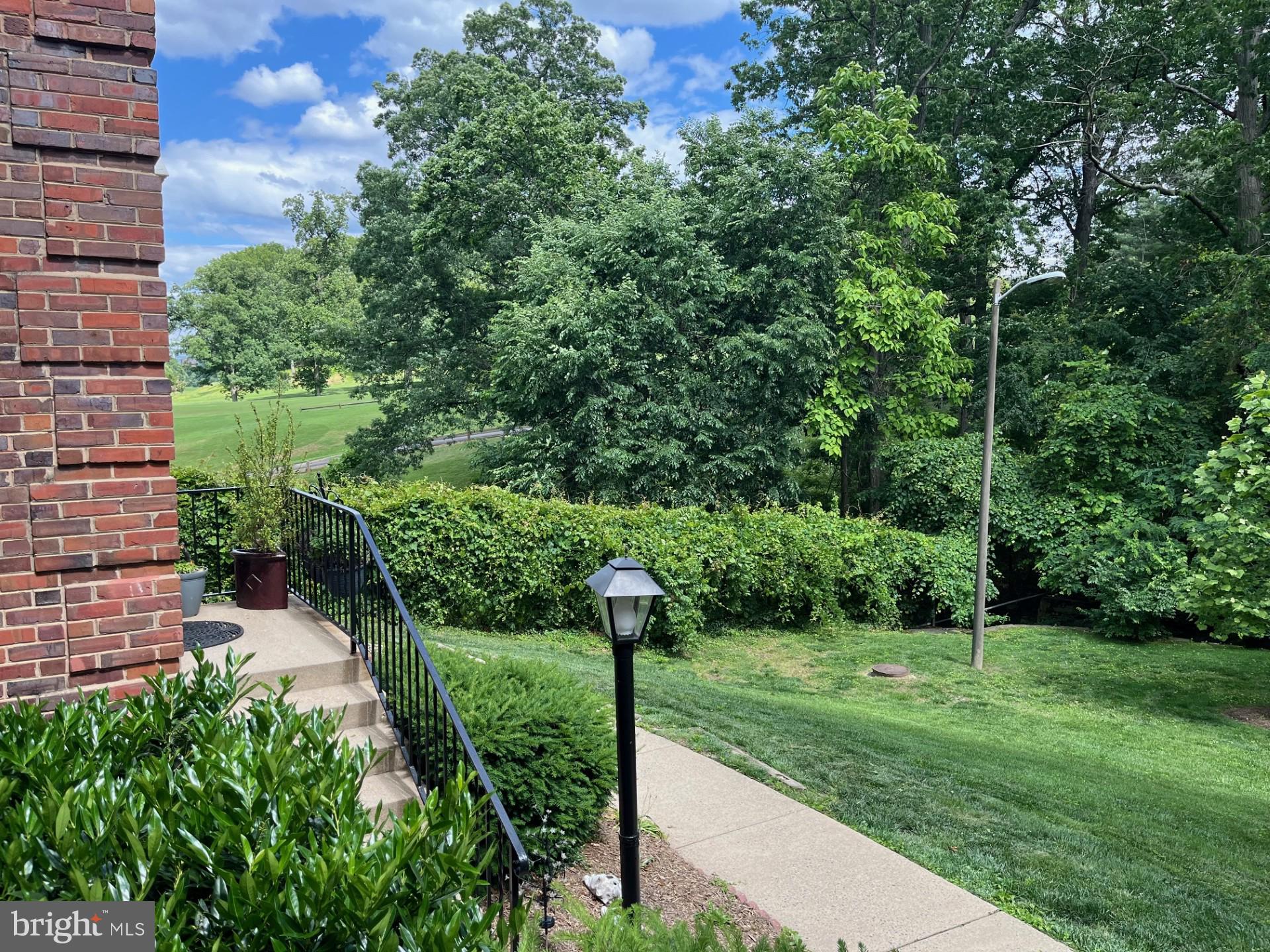 ARLINGTON VILLAGE - Residential Lease