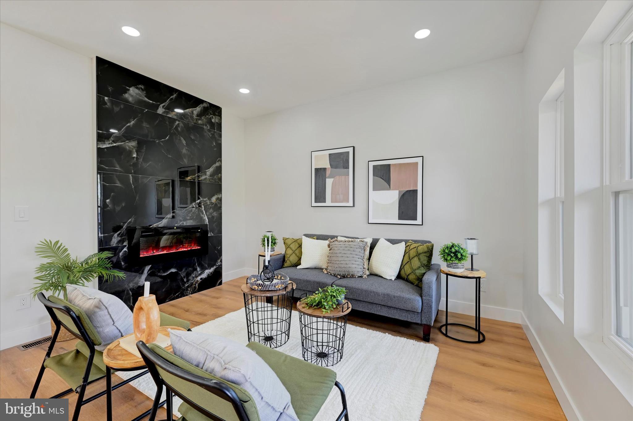 EDMONDSON RIDGE - Residential