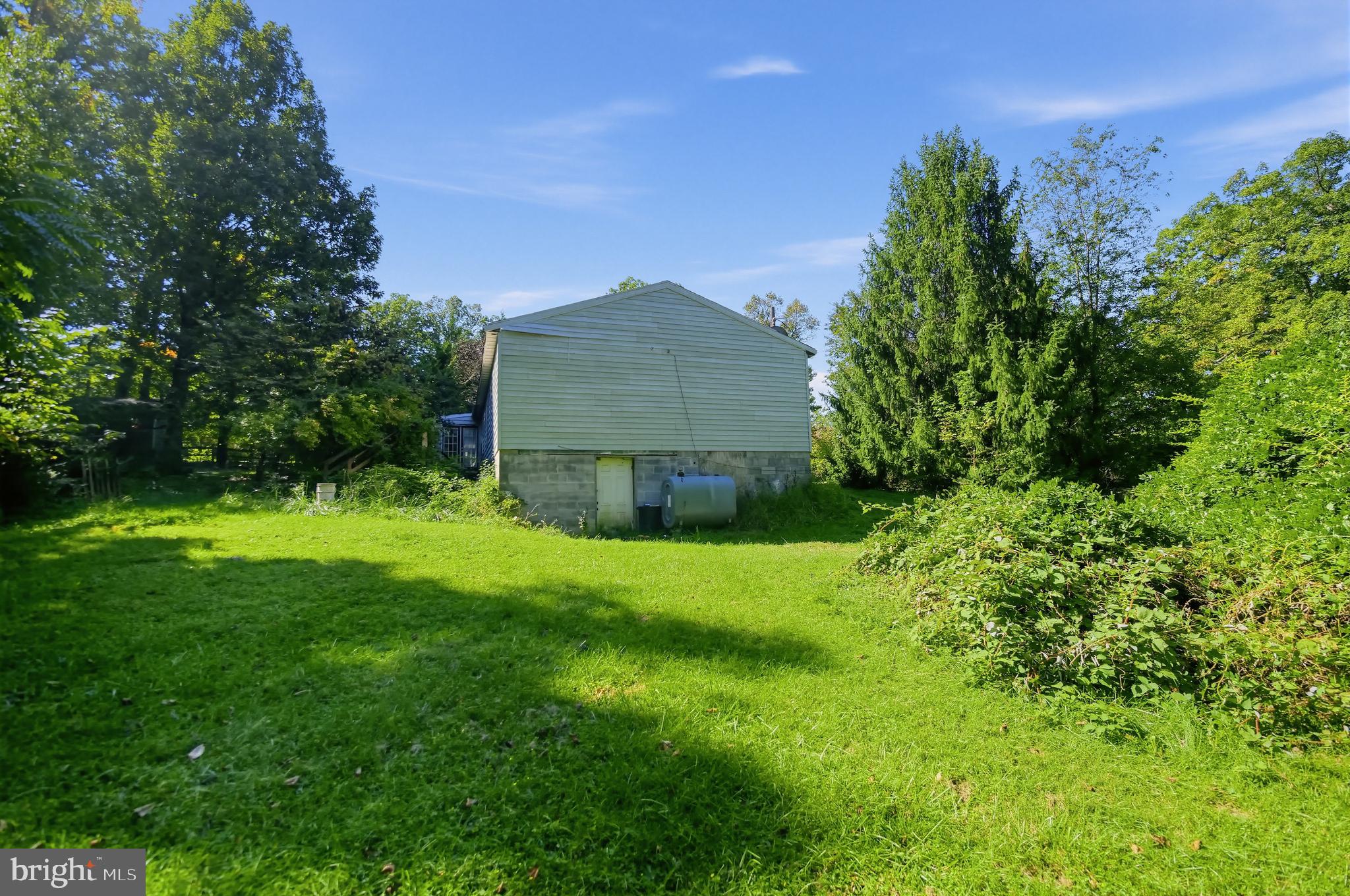 129 VESEY DRIVE