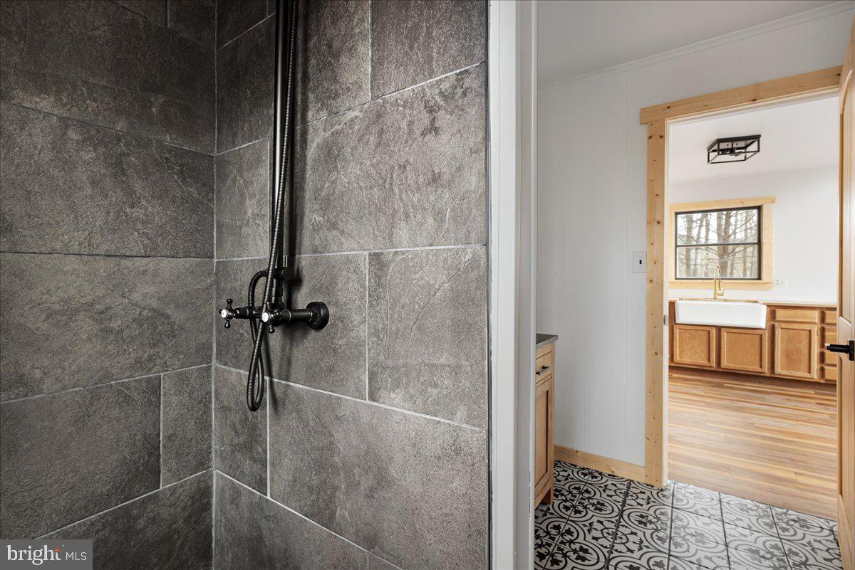 NEW HOPE ACRES - Residential