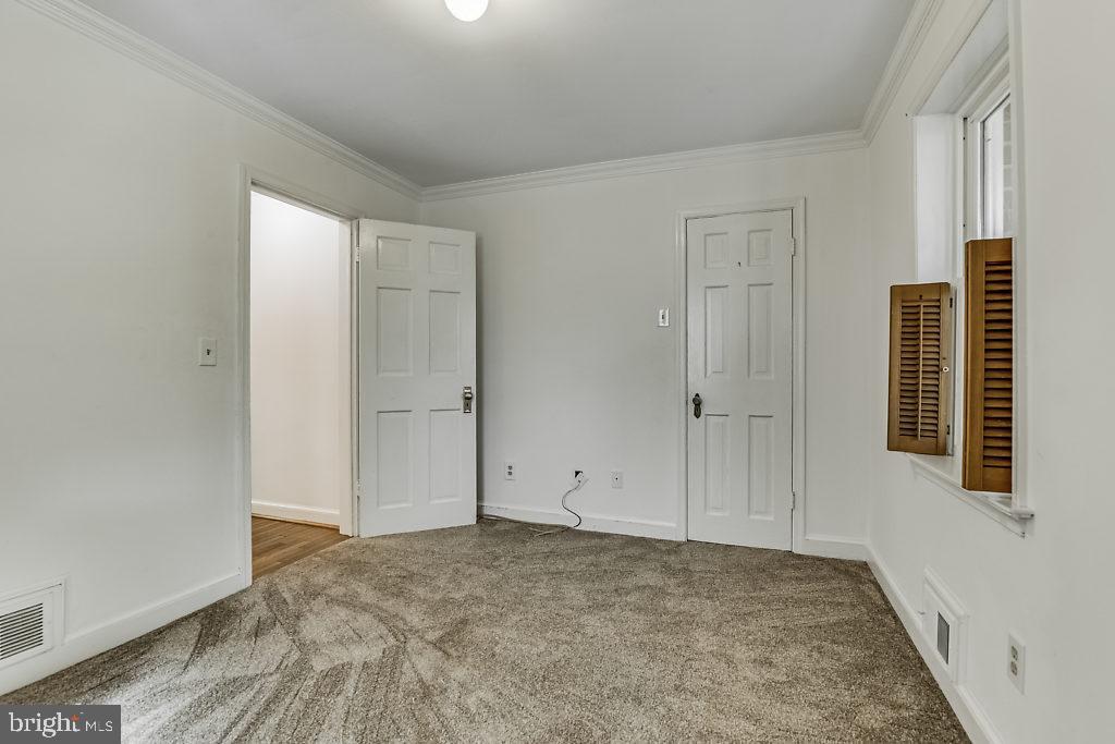 FAIRLAND - Residential Lease