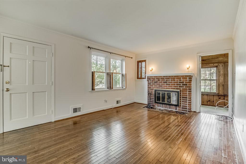 FAIRLAND - Residential Lease