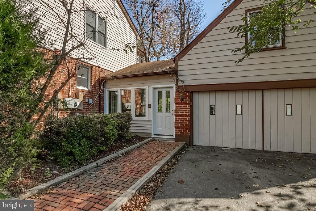 FAIRLAND - Residential Lease