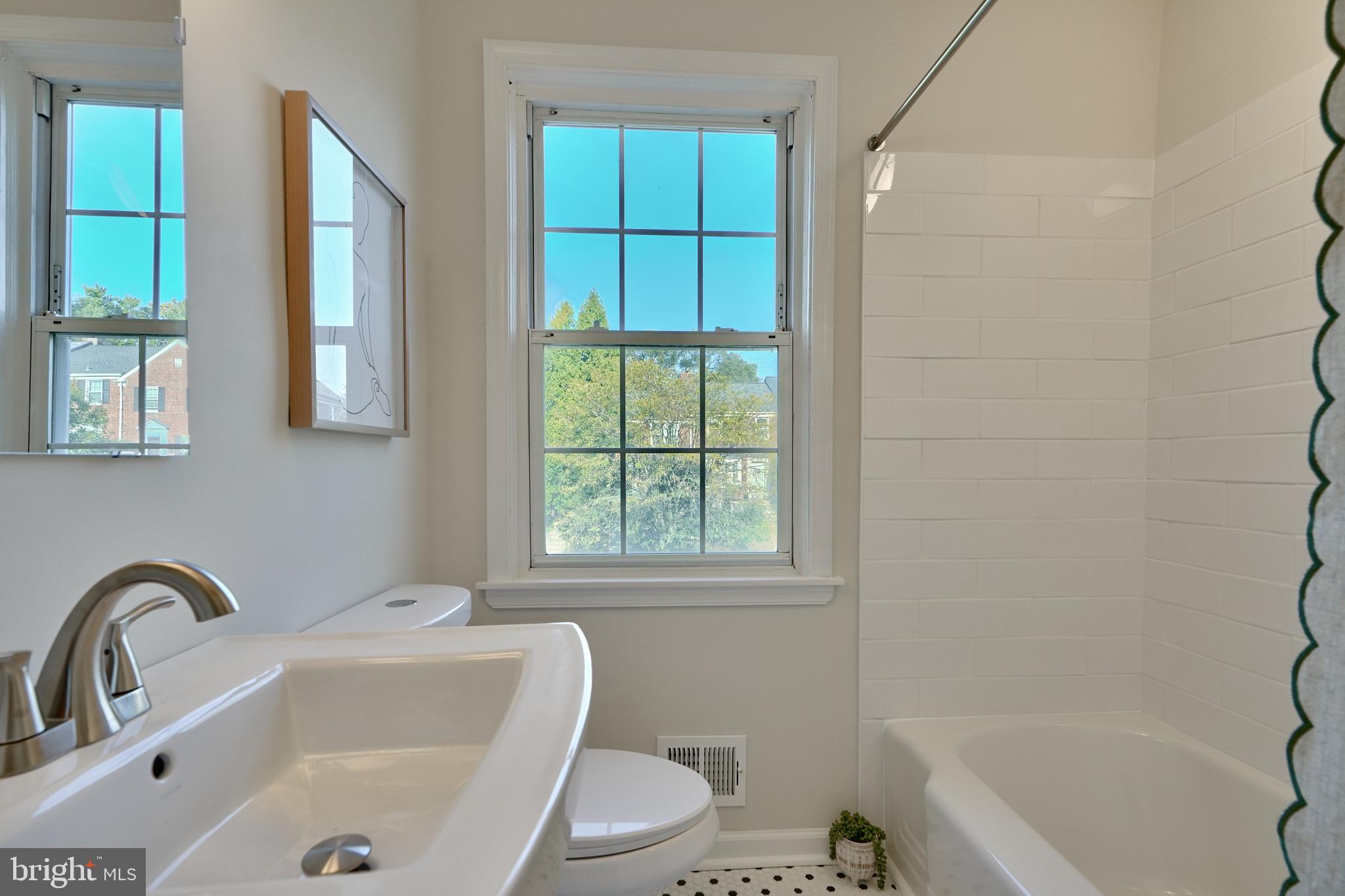 RODGERS FORGE - Residential