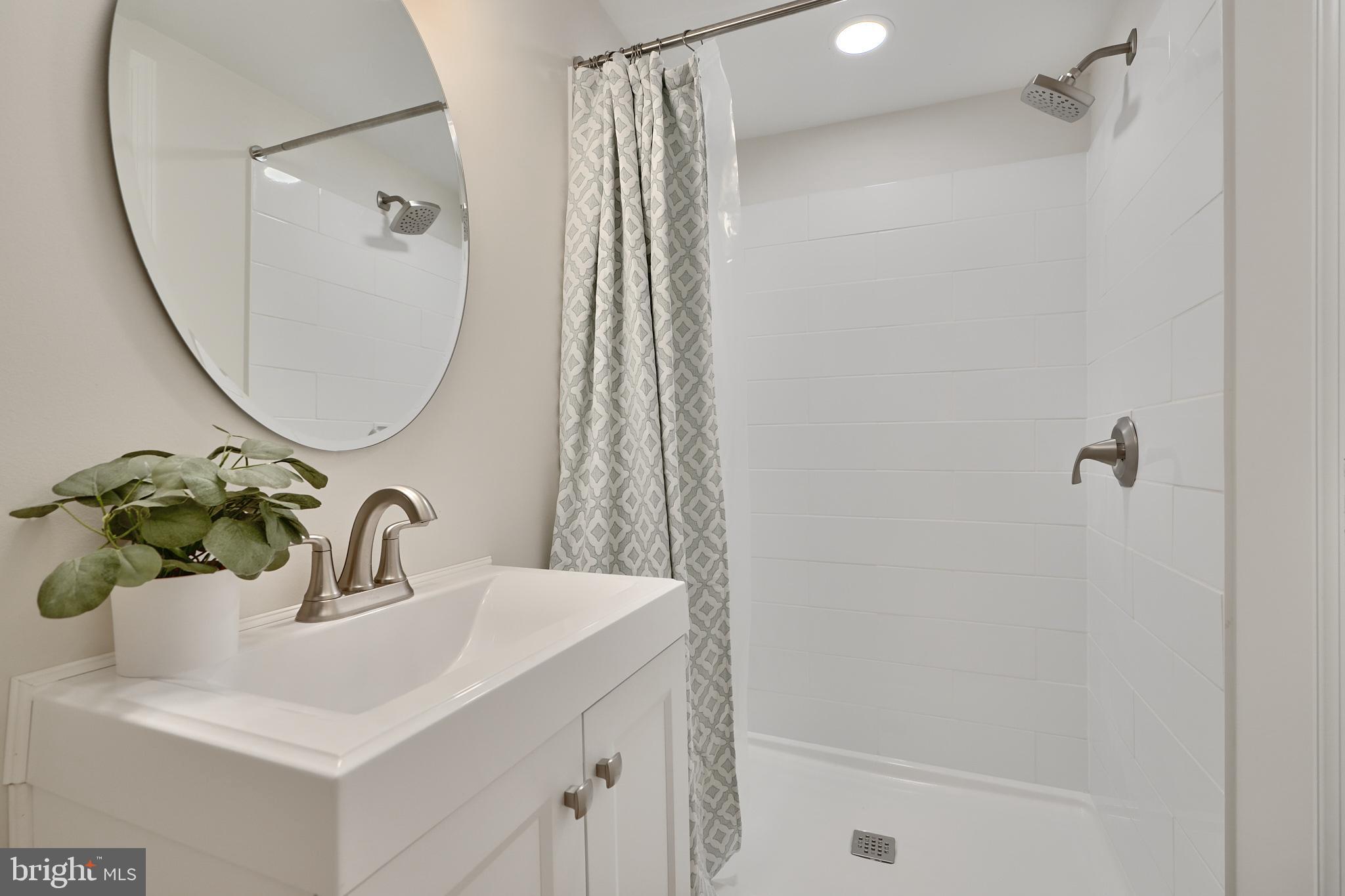 RODGERS FORGE - Residential