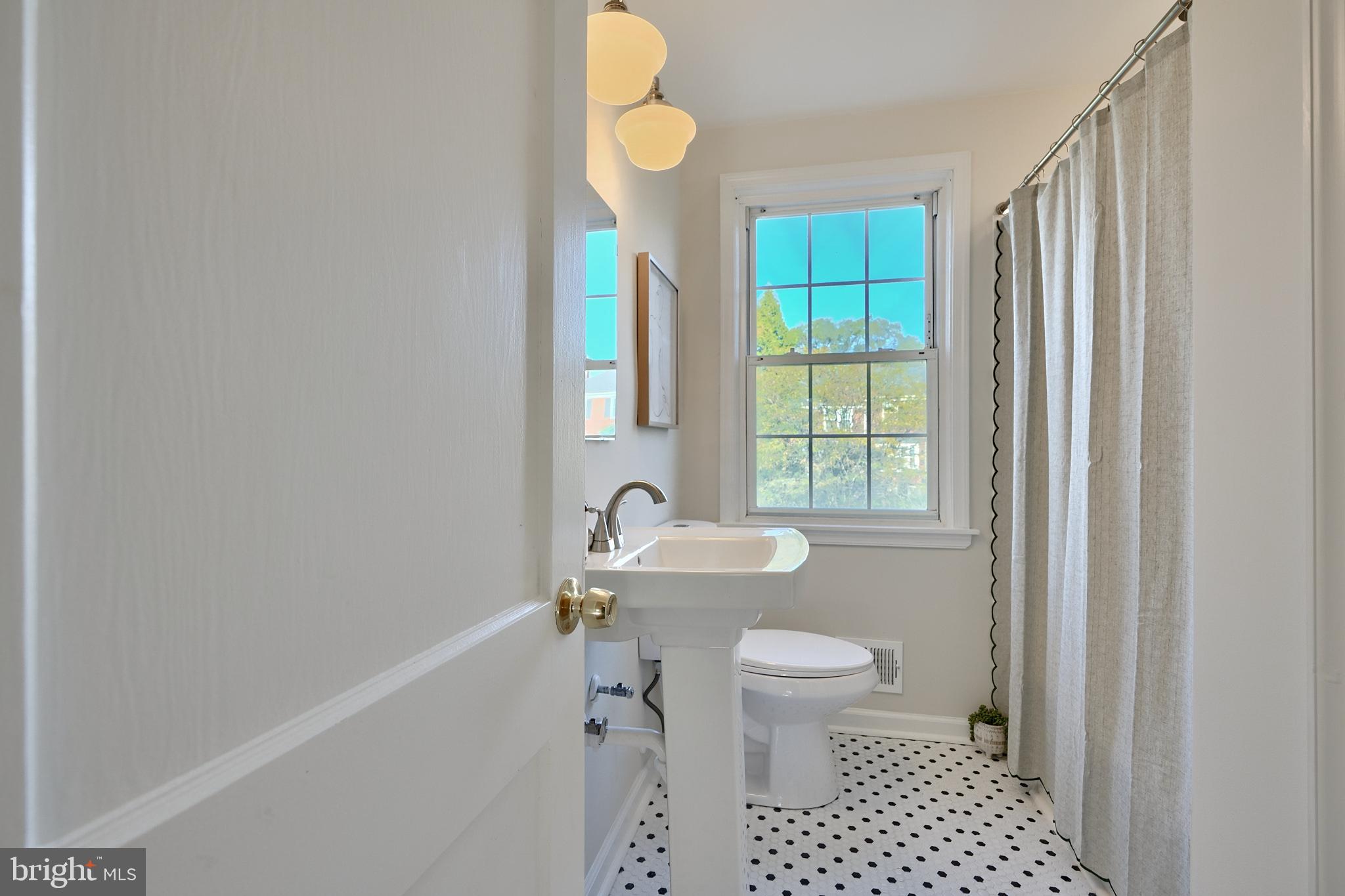 RODGERS FORGE - Residential