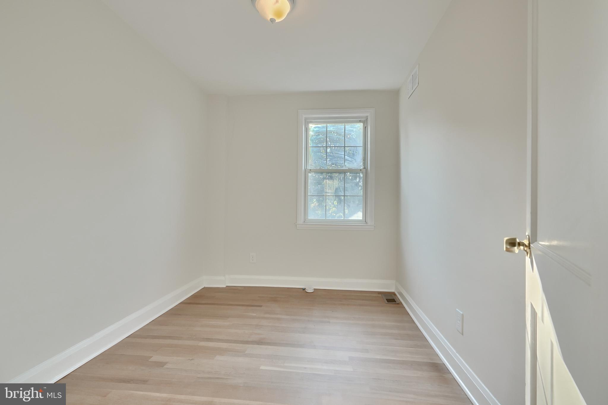 RODGERS FORGE - Residential