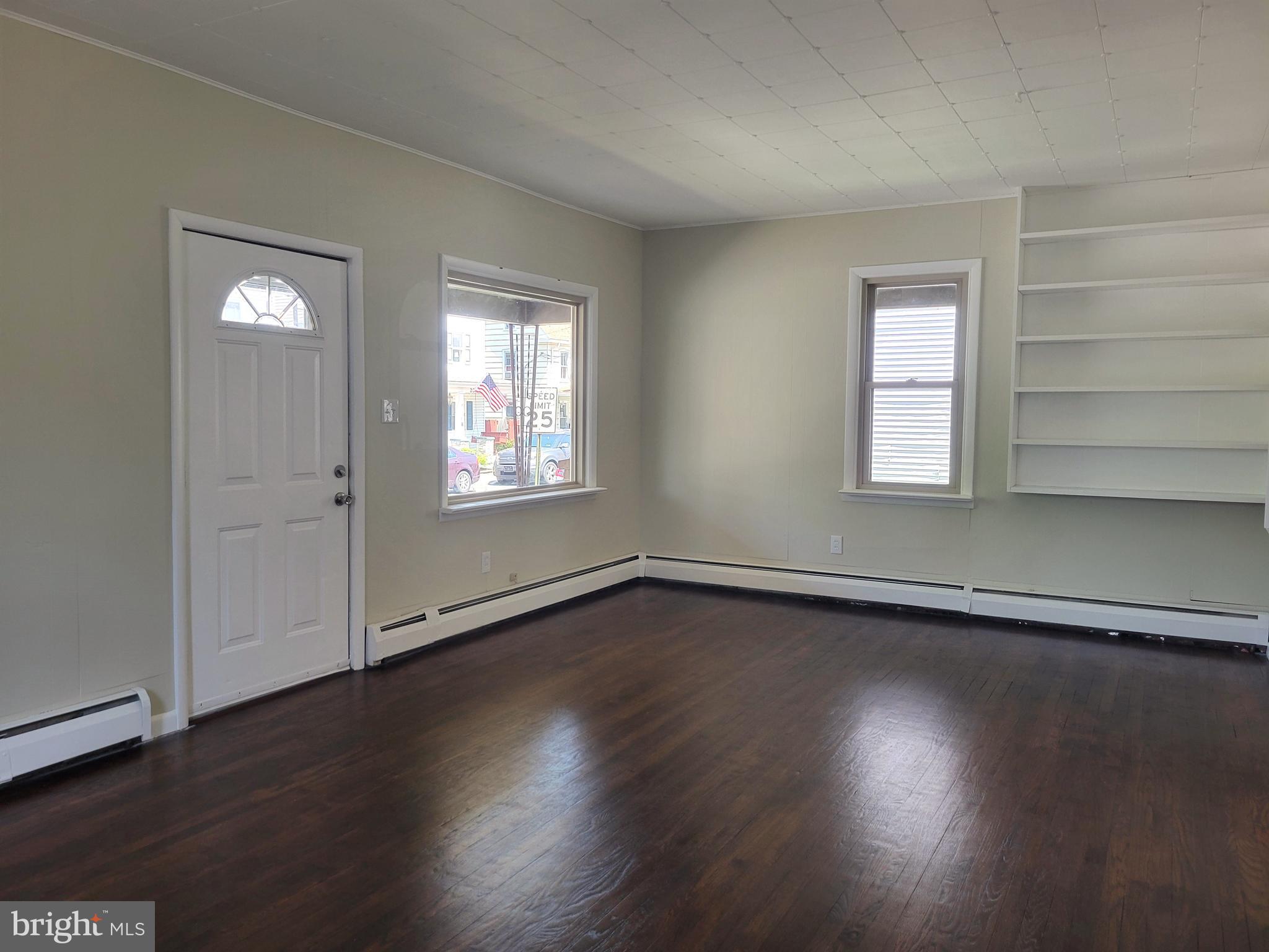 HUMMELSTOWN - Residential