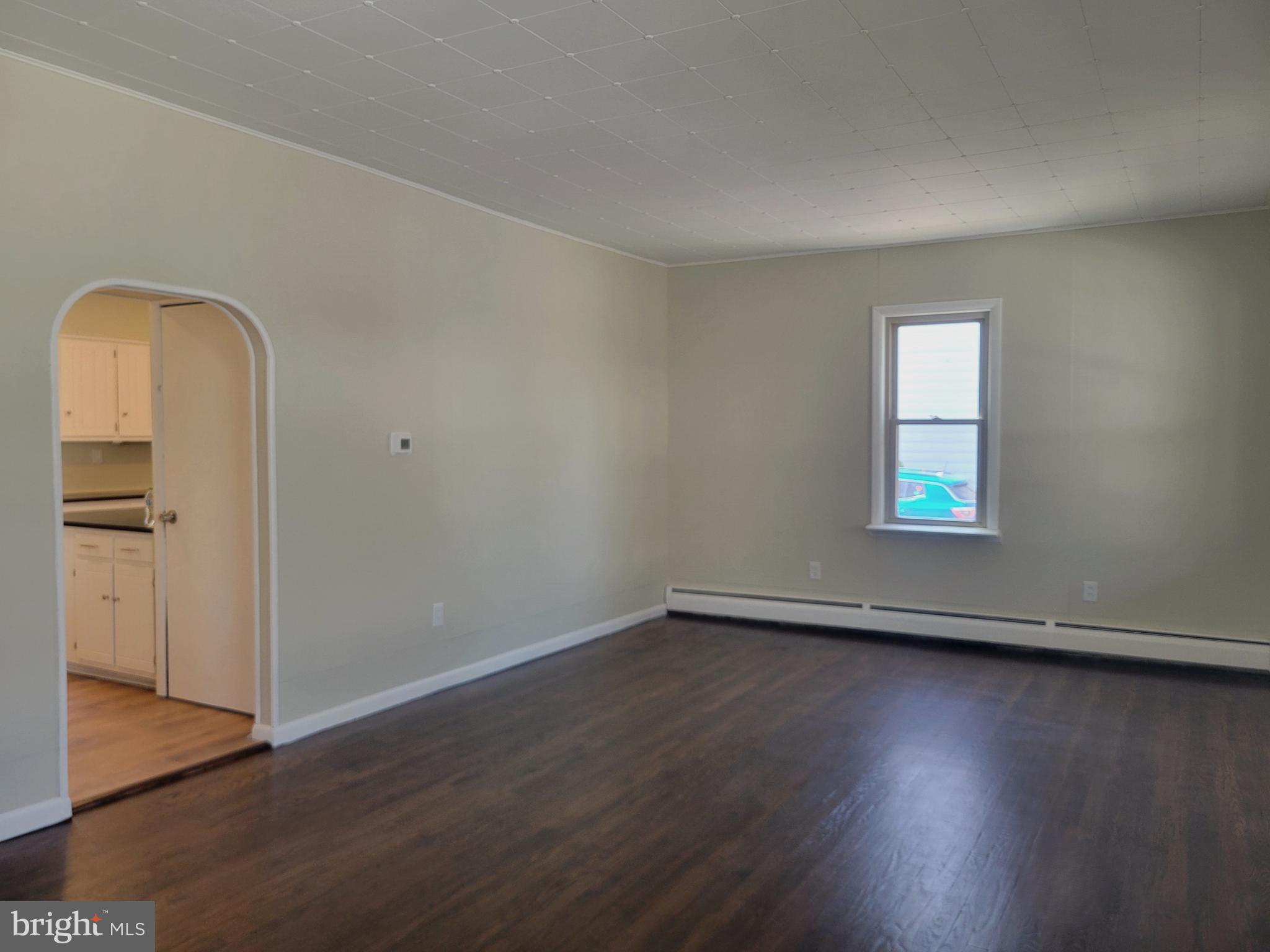 HUMMELSTOWN - Residential